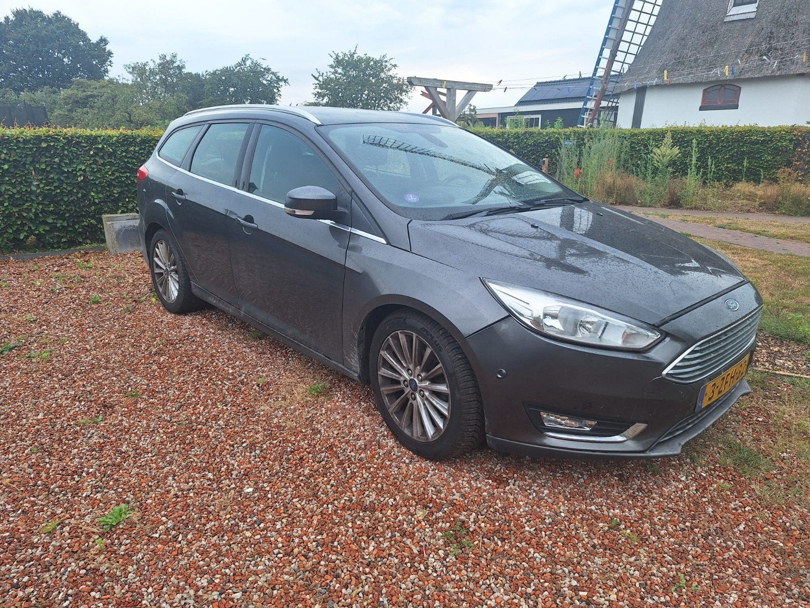 Ford Focus 1.0 Ecoboost 125pk 2015 Grijs, 125 pk, Origineel Nederlands, Handgeschakeld, 1216 kg