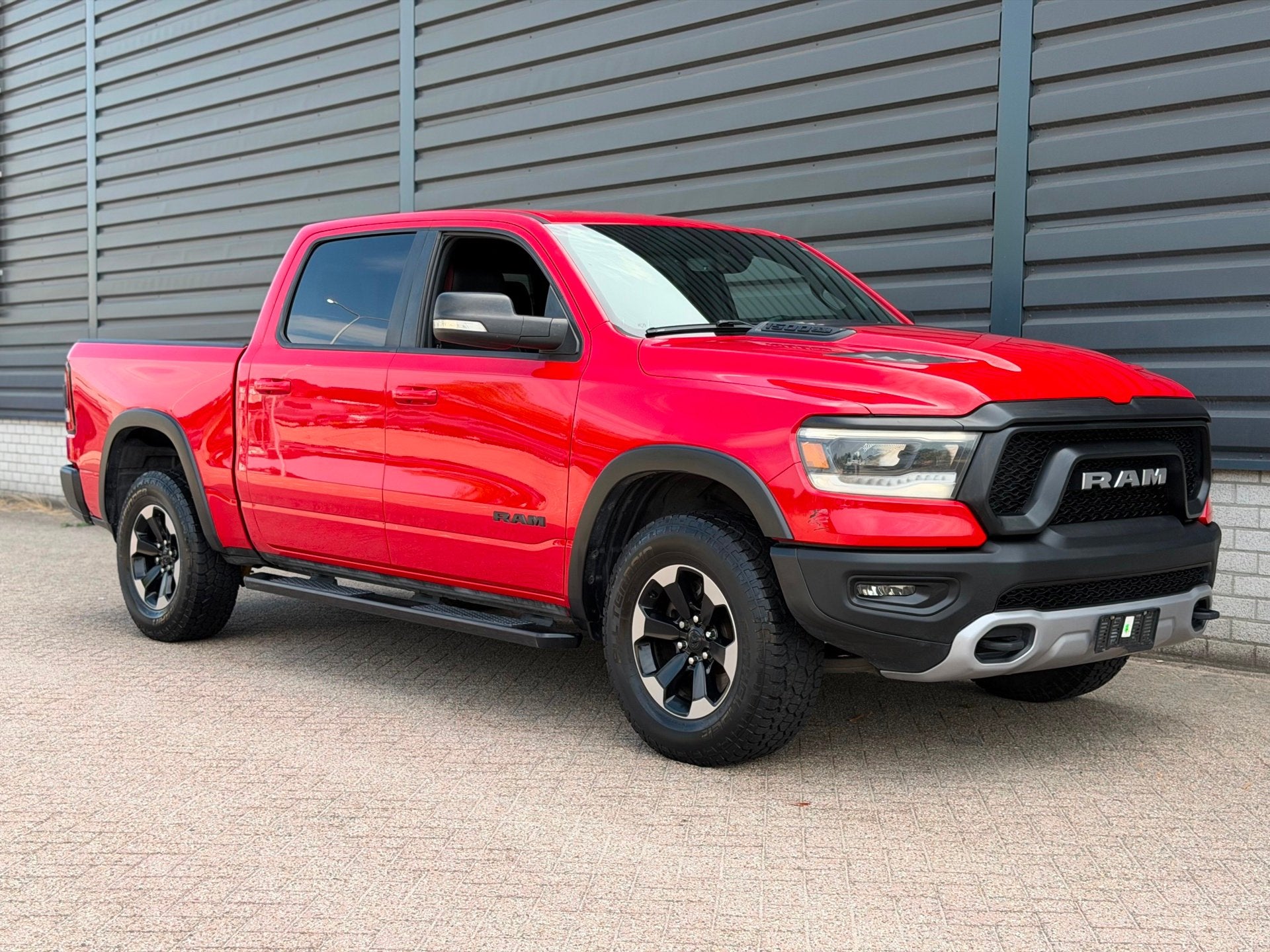 Dodge Ram 1500 5.7 V8 Crew Cab REBEL / MARGE! / 112.000KM, Automaat, Achterwielaandrijving, Gebruikt, 5654 cc