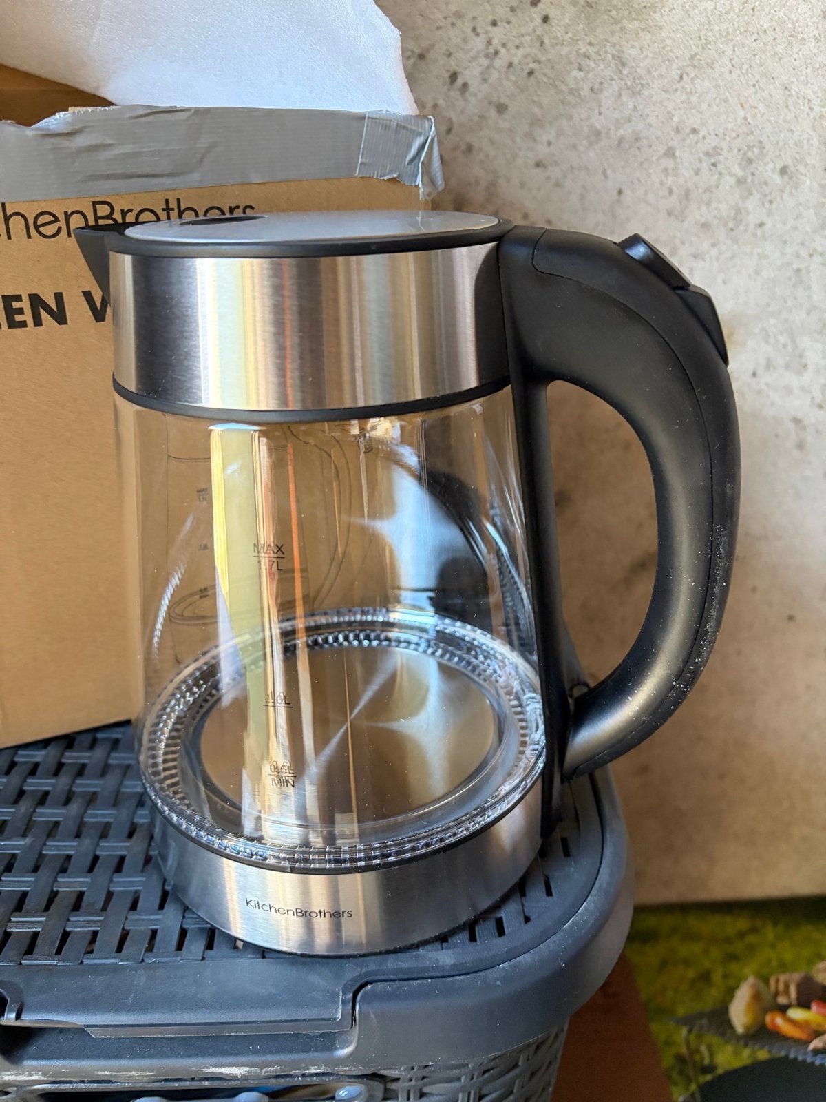 KitchenBrothers Glazen Waterkoker 1.7L - RVS en Draadloos, 1 tot 2 liter, Ophalen of Verzenden, Nieuw, Draadloos