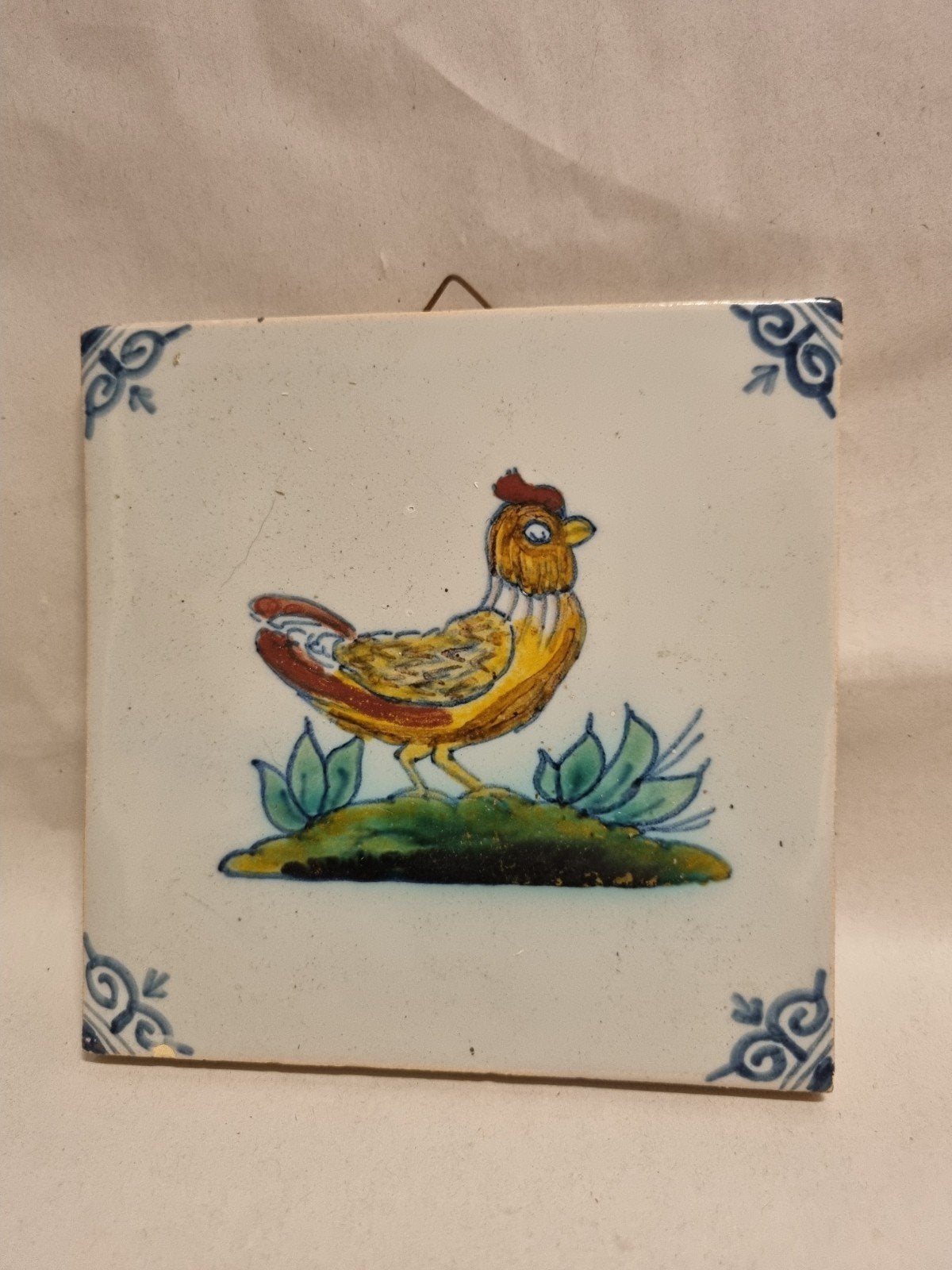 Antieke Delfts Blauwe Tegel met Kip - Handgeschilderd, Ophalen of Verzenden
