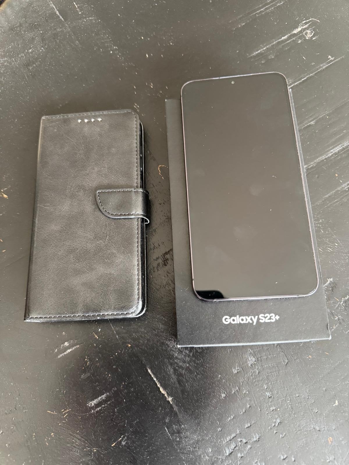 Samsung Galaxy S23 Plus - Zo goed als nieuw met hoesje, Telecommunicatie, Ophalen, Zwart, Touchscreen, Zo goed als nieuw