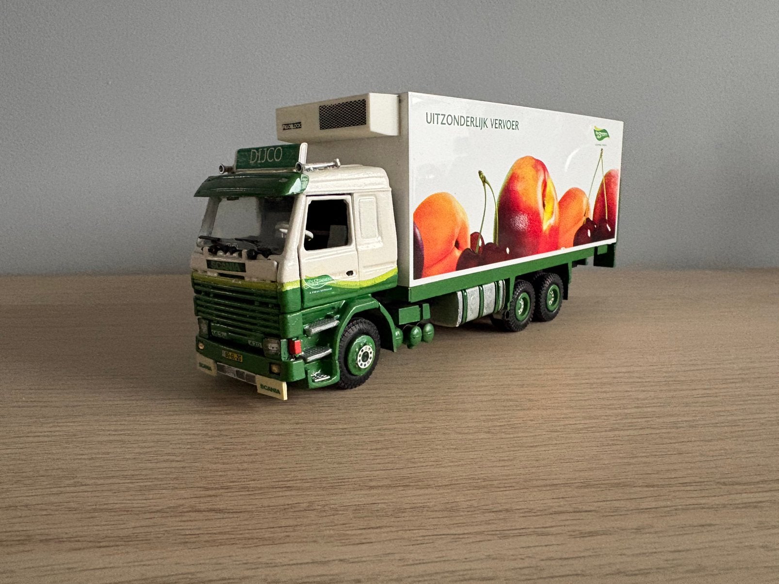 Tekno Scania 143  Dijco Bakwagen, Ophalen, Zo goed als nieuw, Bus of Vrachtwagen, Tekno