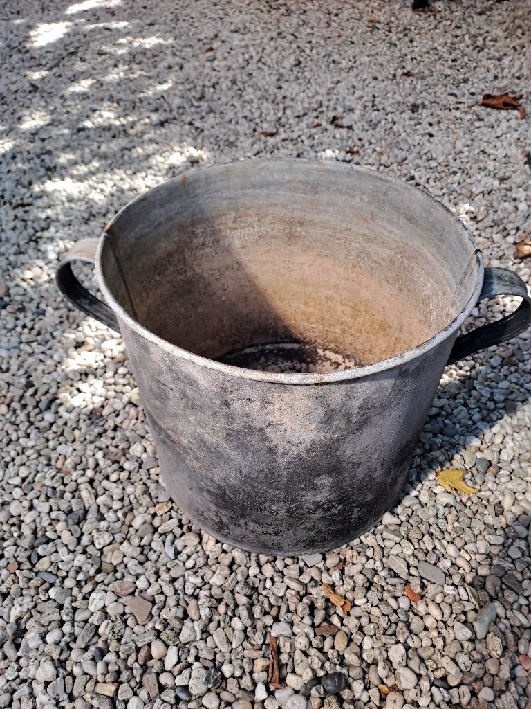 zinken ton/ bloempot, Ophalen