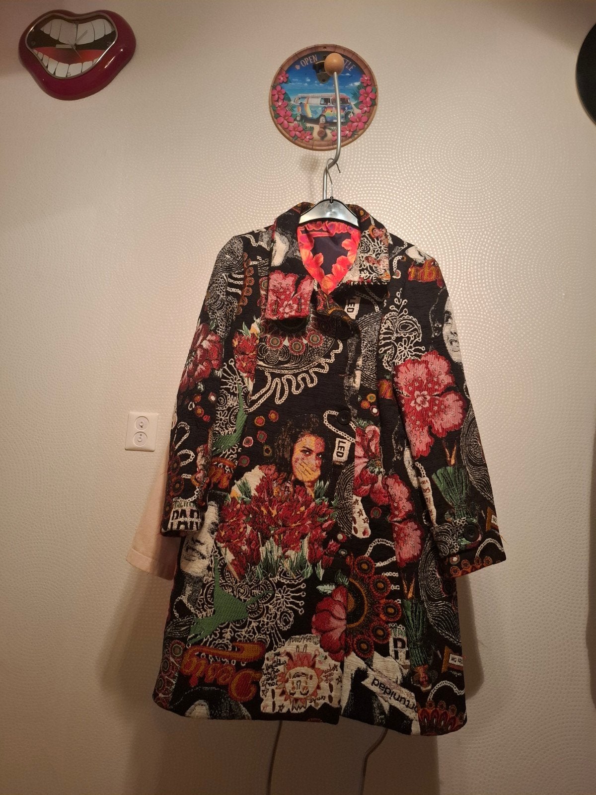 te koop: originele Desigual dames jas, halflang, maat 46 Vo, Desigual, Ophalen of Verzenden, Zo goed als nieuw, Maat 46/48 (XL) of groter