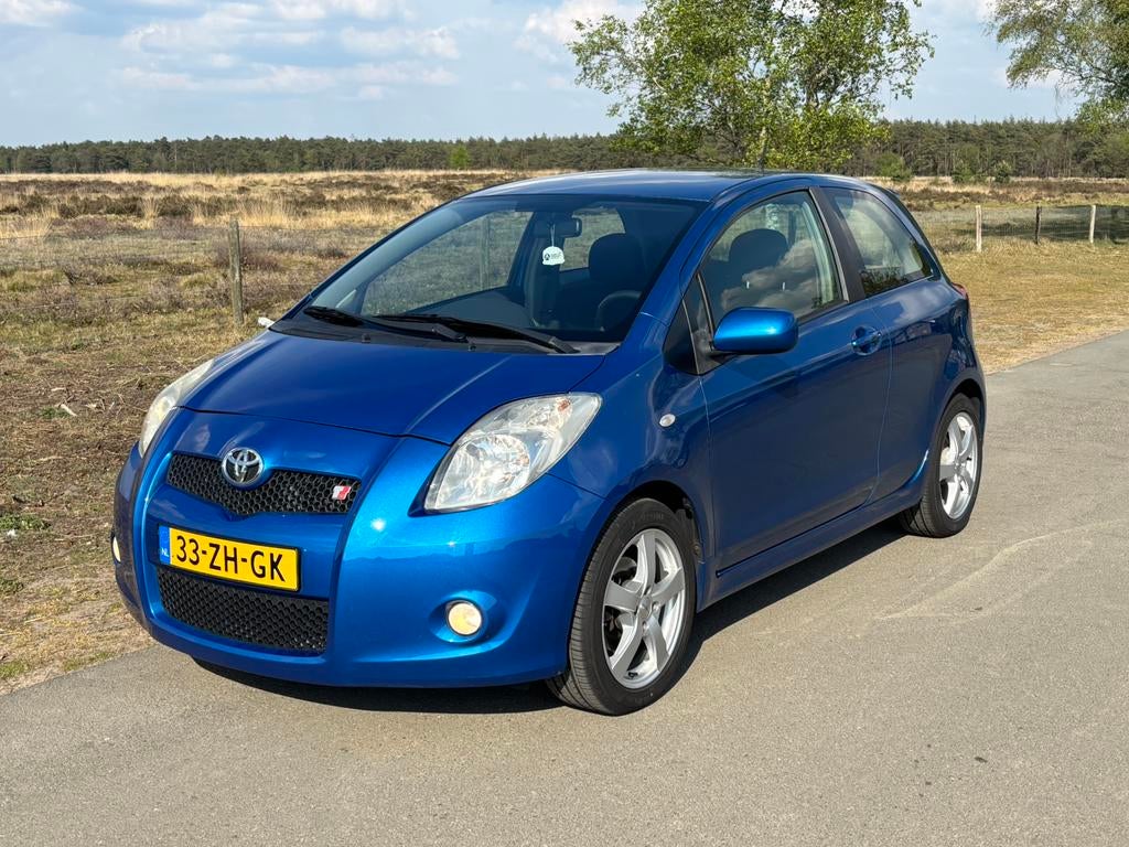 Toyota Yaris 1.8 16V 133pk Vvti, Voorwielaandrijving, Stof, Zwart, 4 cilinders