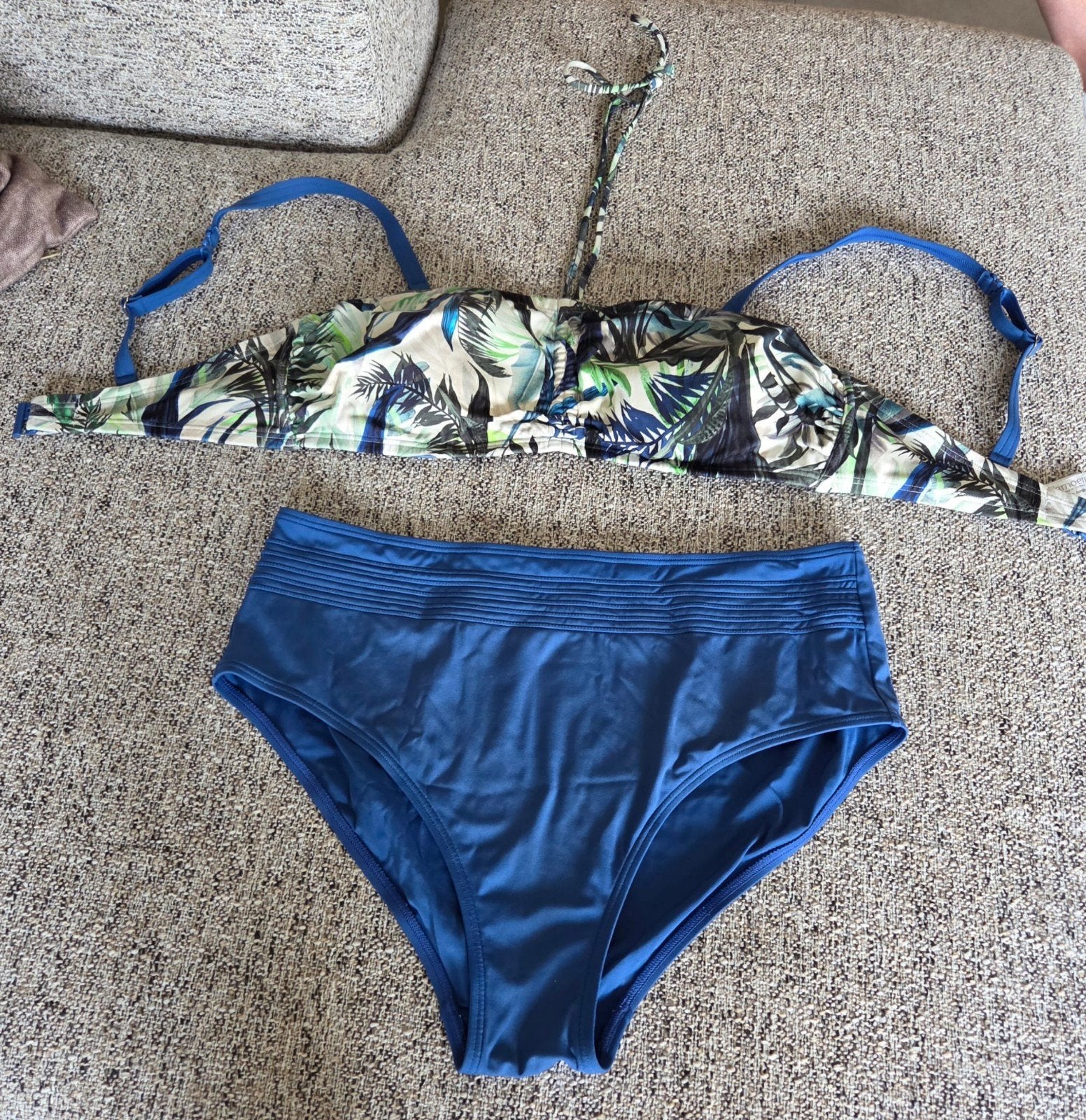 Bikini's speciaal voor borstprothese Maat 42 B, Blauw, Ophalen of Verzenden, Bikini, Onbekend