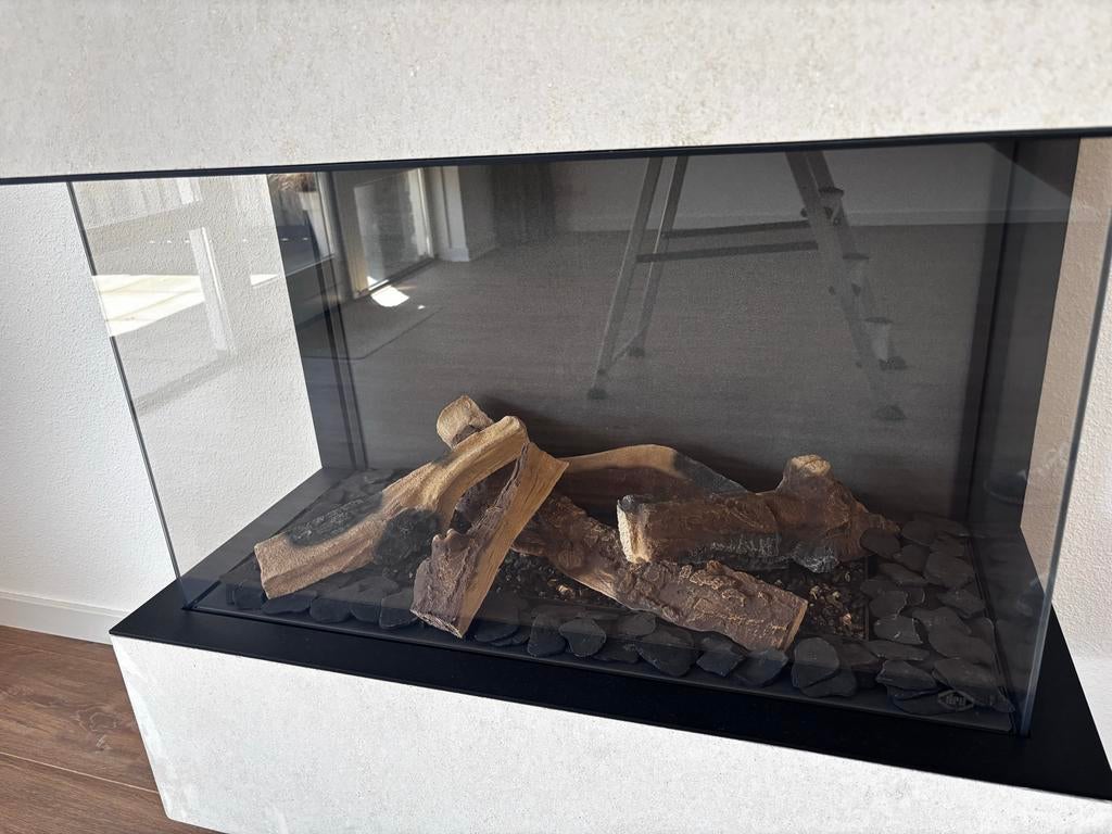 Dru Lugo 80/3 gashaard - energielabel A, Ophalen, Zo goed als nieuw, Inbouwhaard, Gashaard