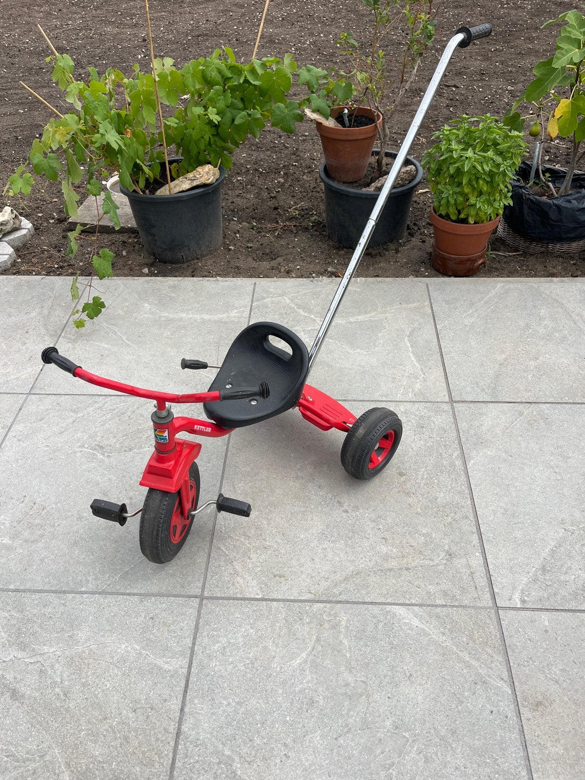 Kettler driewieler met duwstang, Ophalen, Gebruikt, Velgrem, Duwstang