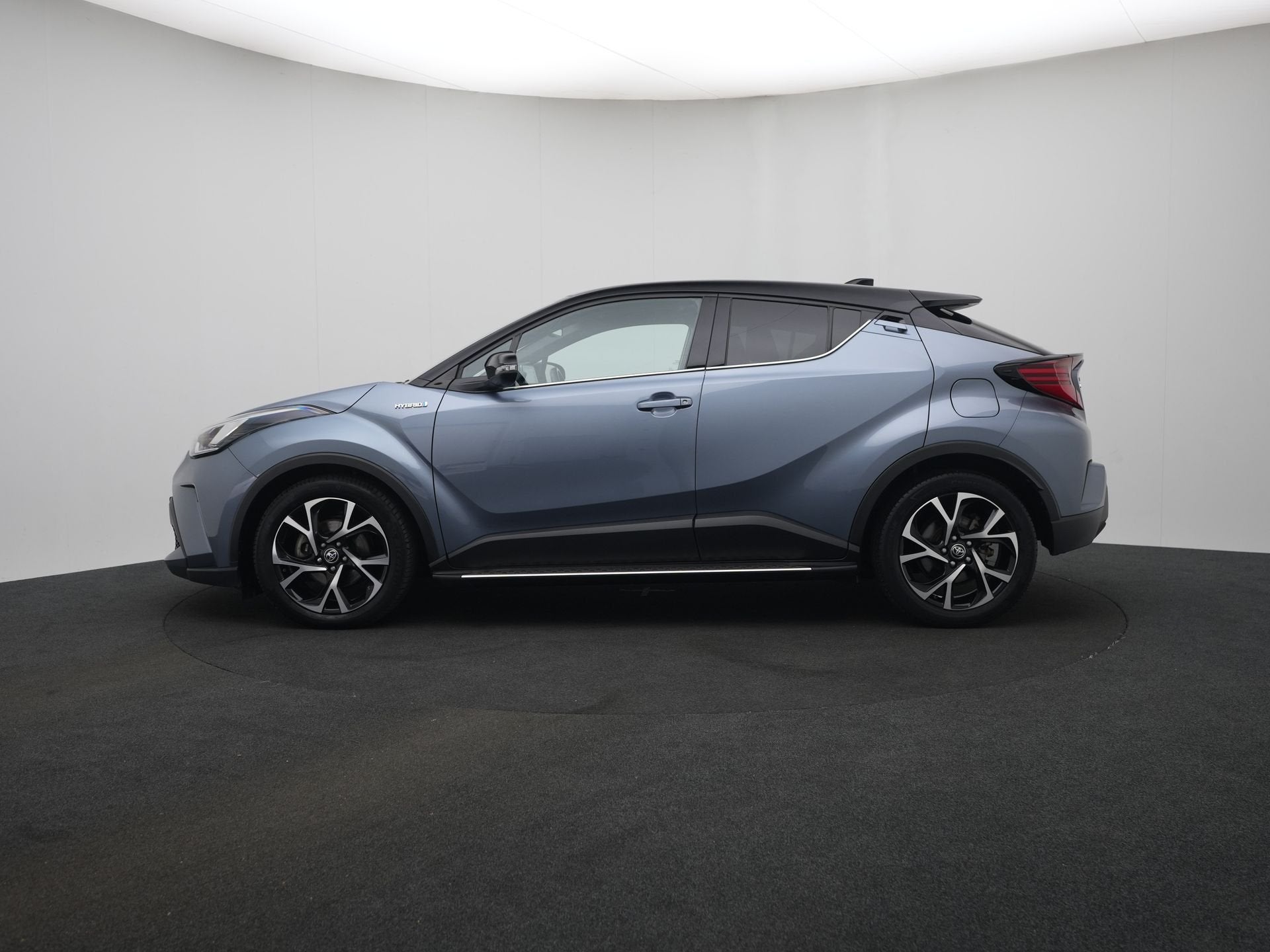 Toyota C-HR 1.8 Hybrid Style Dode Hoek Detectie | JBL Premiu, Auto's, Stof, 4 cilinders, 122 pk, Origineel Nederlands