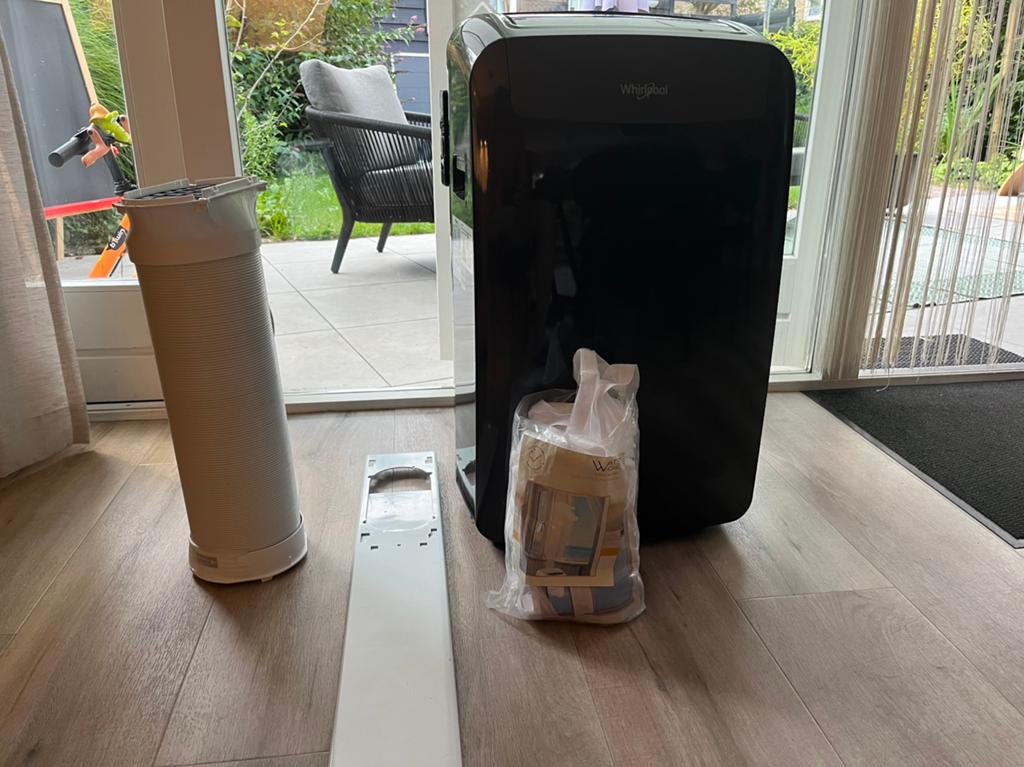 Whirlpool Mobiele Airco - Krachtige Koeling voor Thuis, Ophalen, Minder dan 60 m³, 3 snelheden of meer, Afstandsbediening