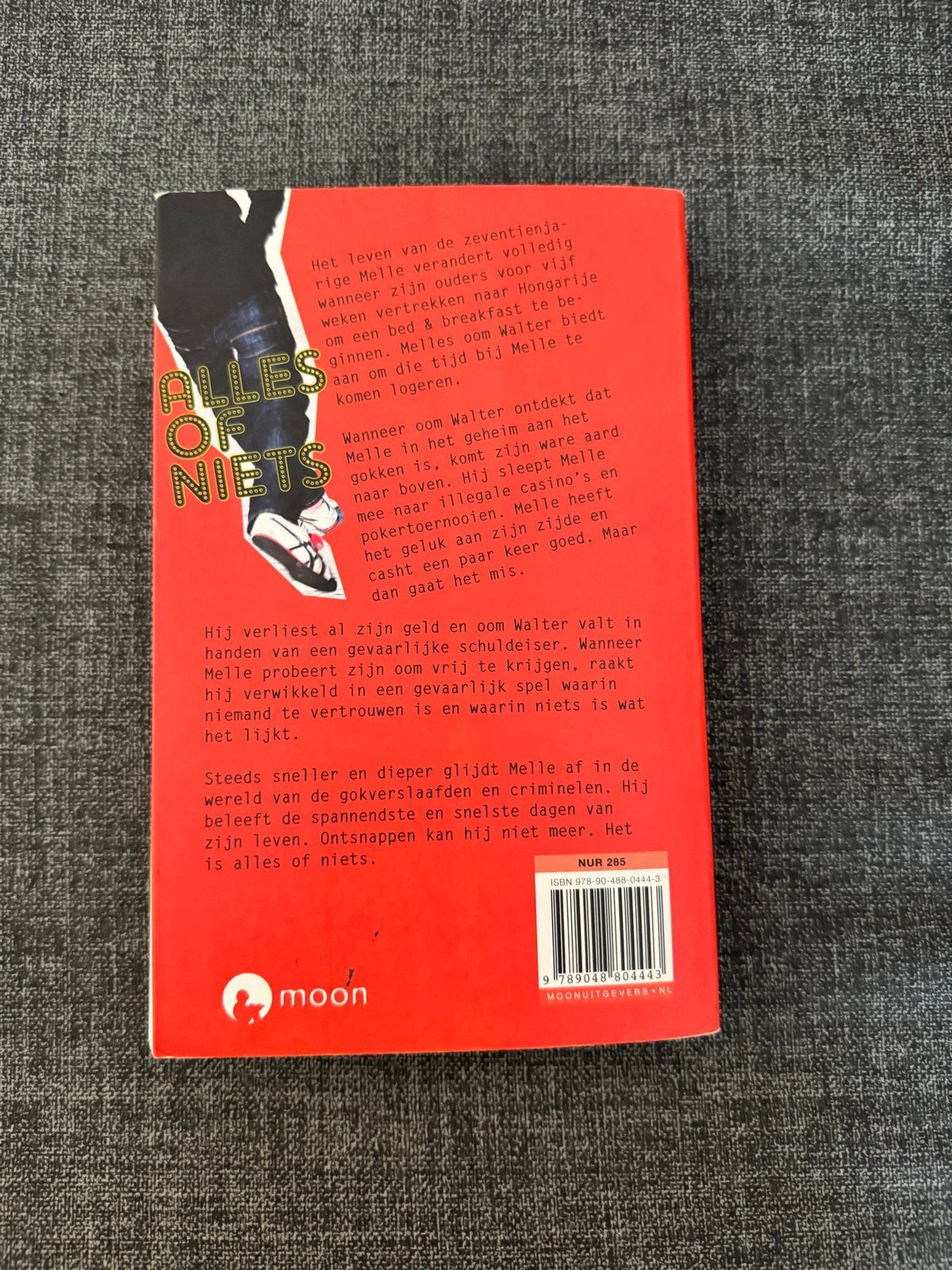 Alles of Niets - Khalid Boudou (Jeugdboek), Ophalen of Verzenden, Gelezen, Nederland