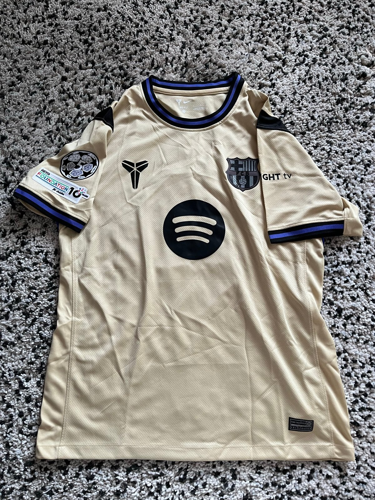 FC Barcelona uitshirt 2025 /2026 Pedri #8, Maat L, Ophalen of Verzenden, Zo goed als nieuw, Shirt