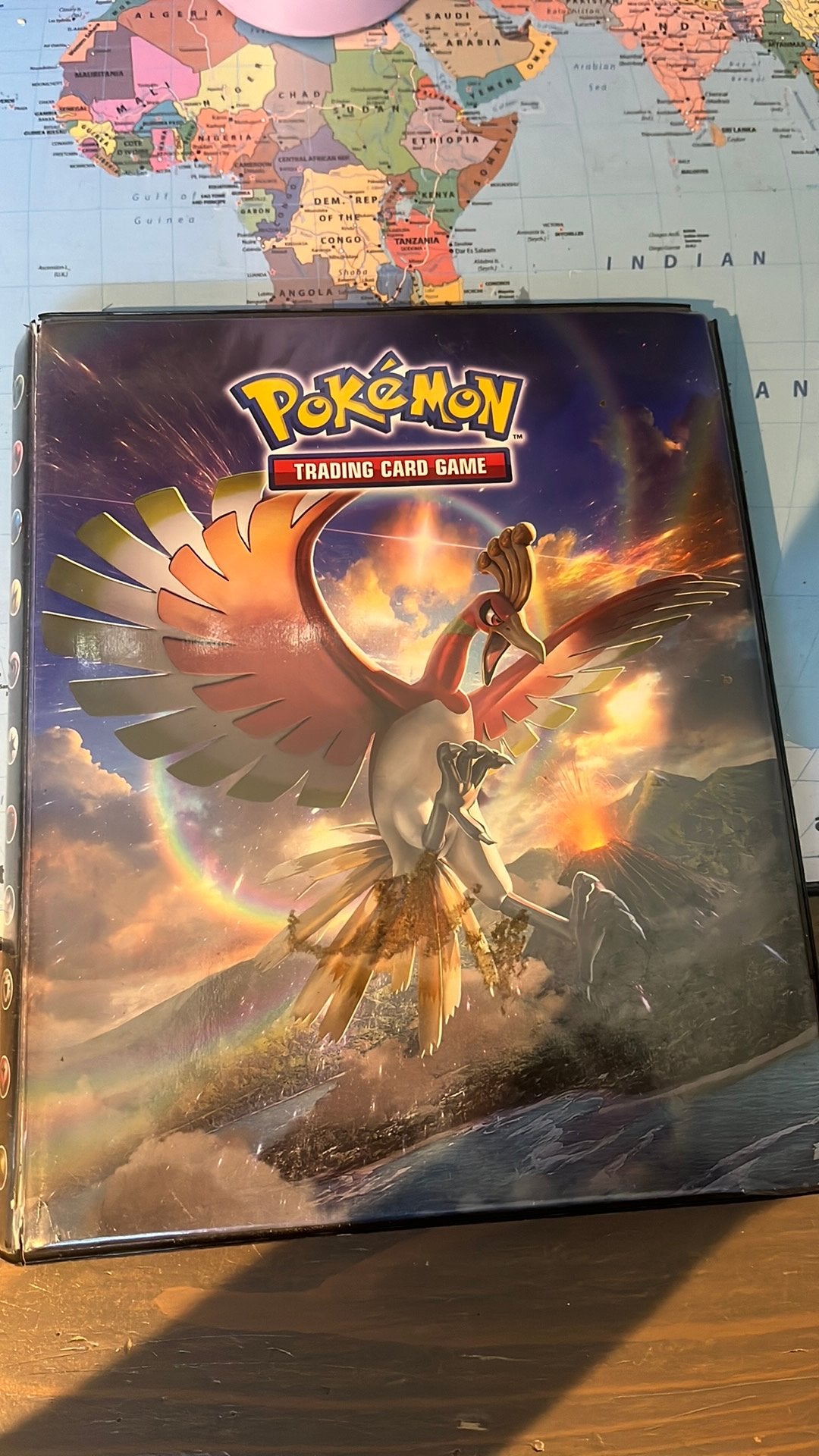 Pokémon kaarten met mapje, Verzenden, Gebruikt, Meerdere kaarten, Foil
