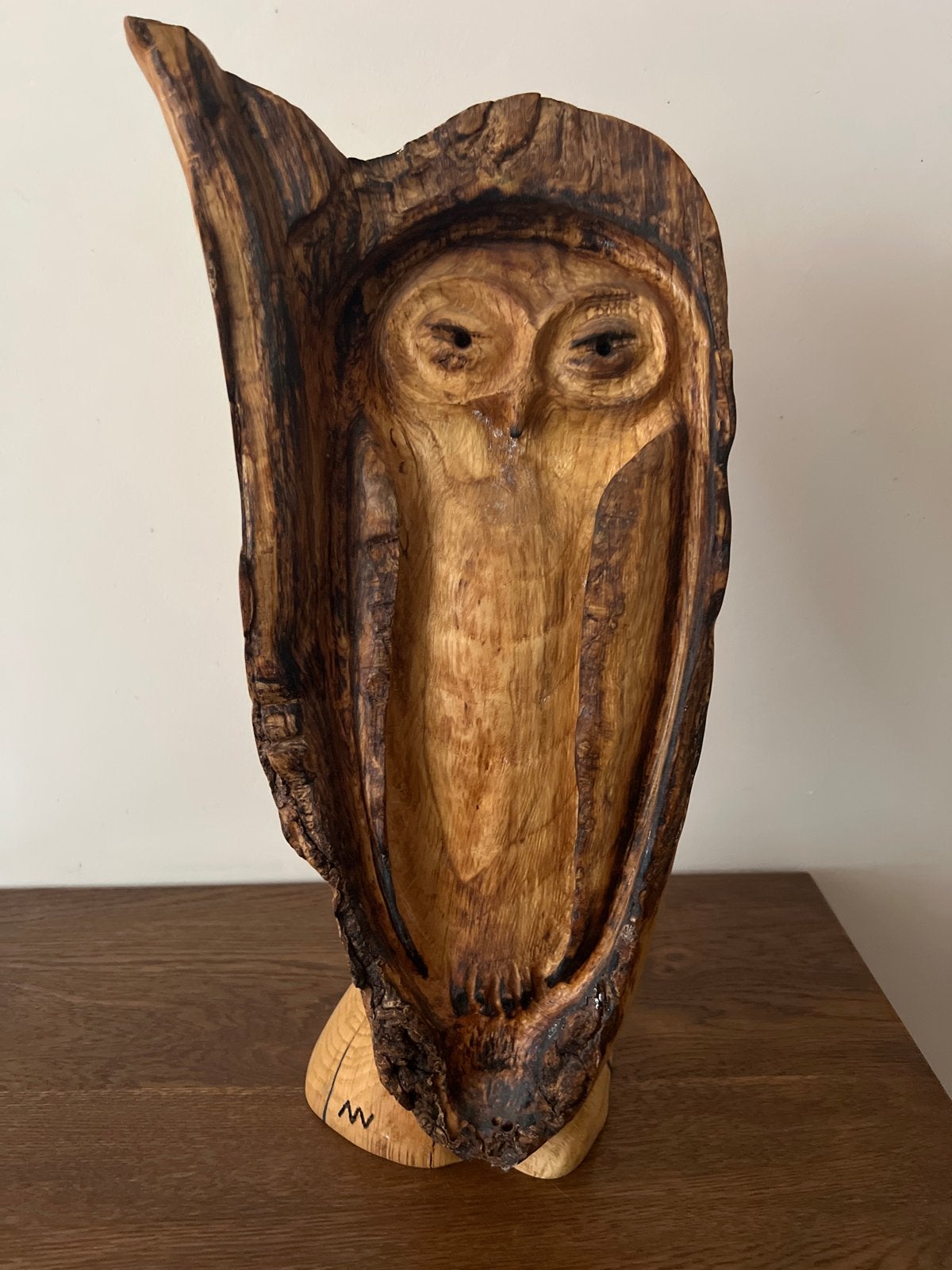 Unieke handgesneden houten uil sculptuur, Ophalen of Verzenden, Handgemaakt, 20 - 50 cm, Beeld
