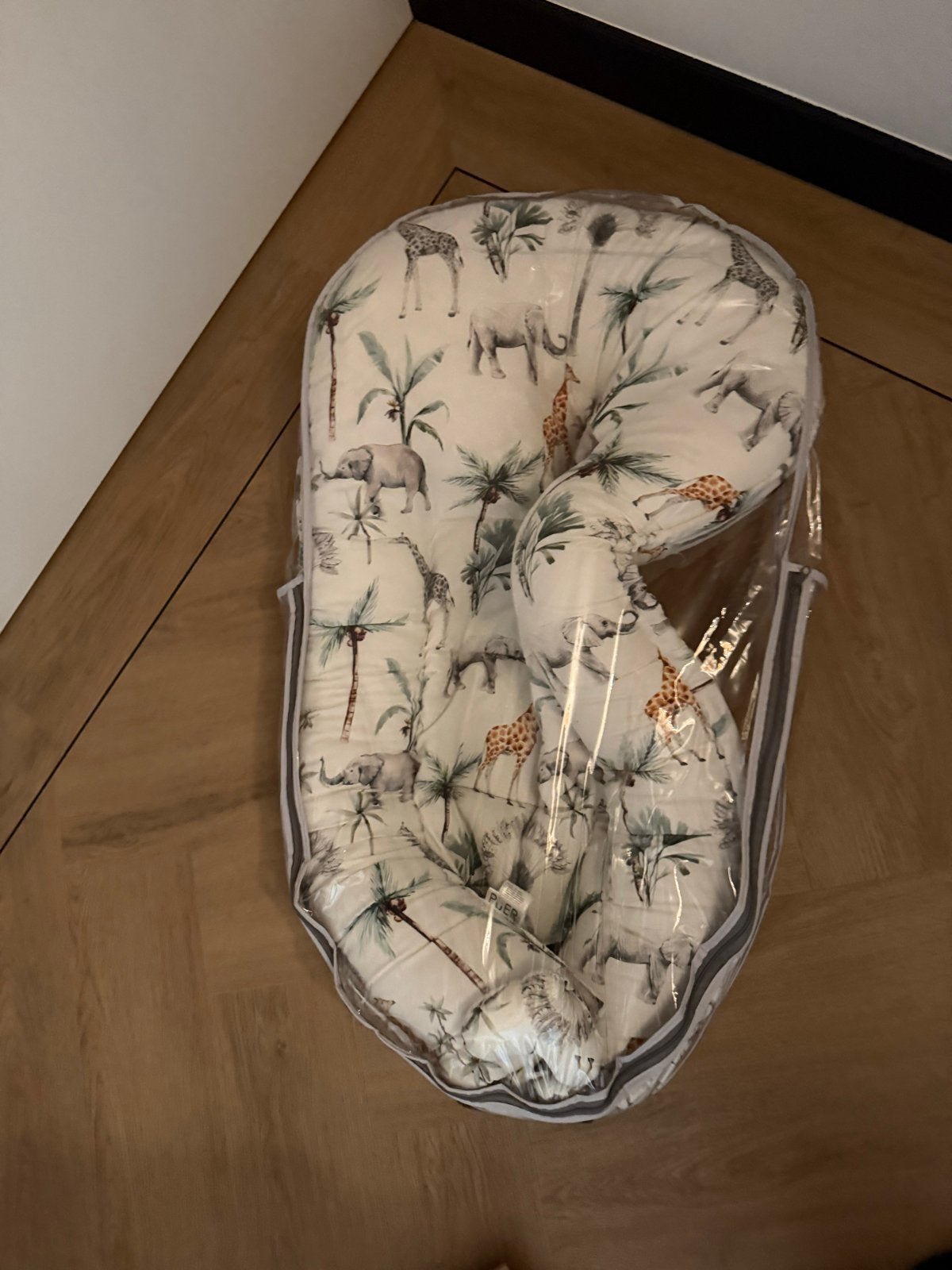 Babybedje met jungleprint, Ophalen of Verzenden, Zo goed als nieuw, Overige typen