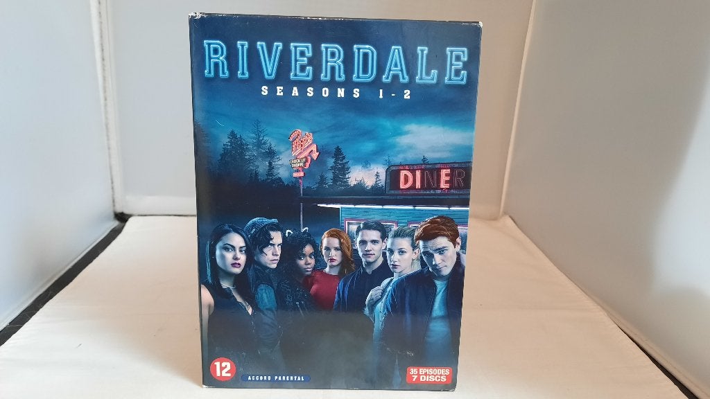 Riverdale Seizoen 1 en 2 TV Serie DVD Boxset, Ophalen of Verzenden, Gebruikt, Drama