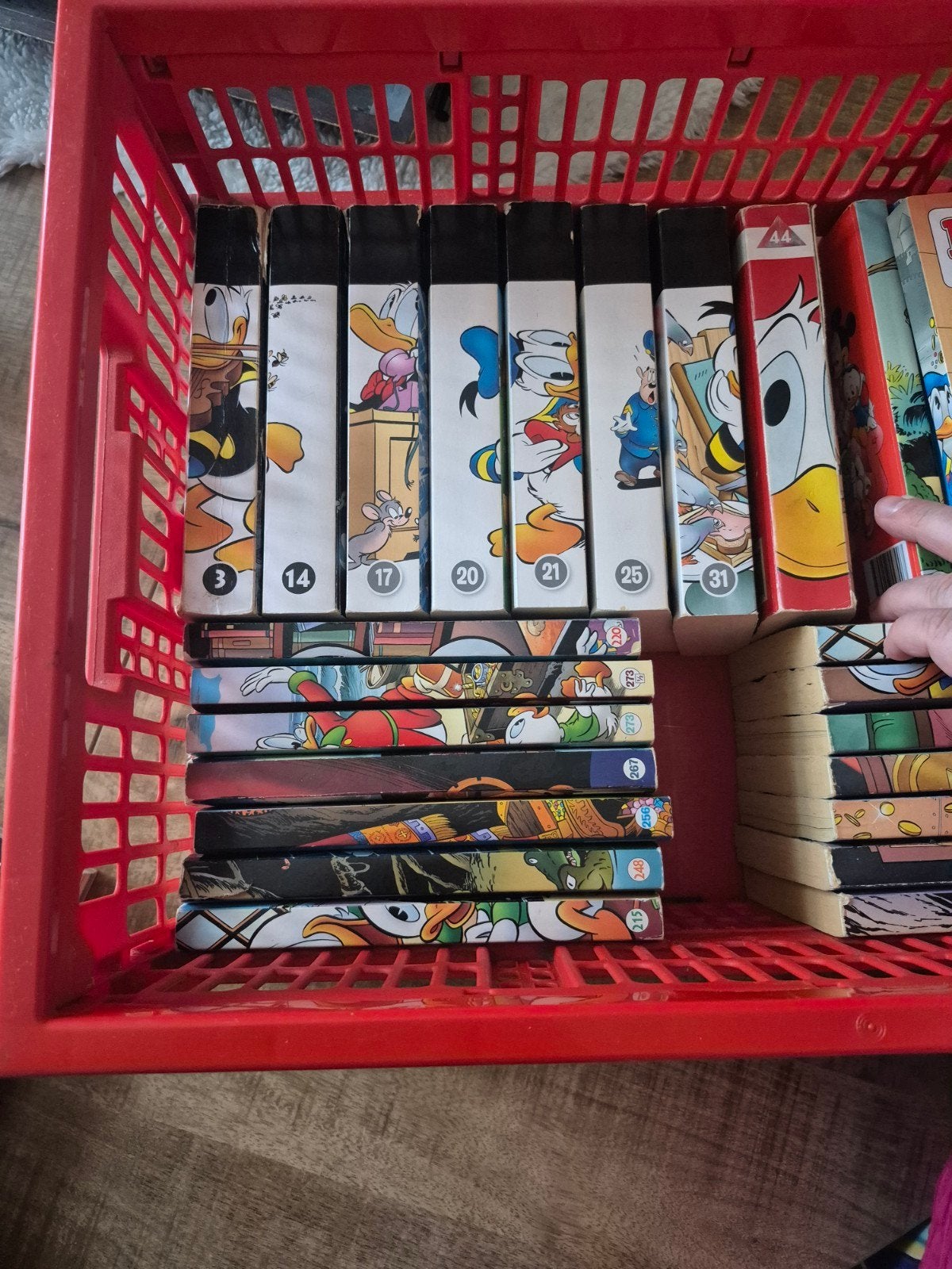 Donald Duck, Meerdere comics, Ophalen of Verzenden, Zo goed als nieuw, Europa