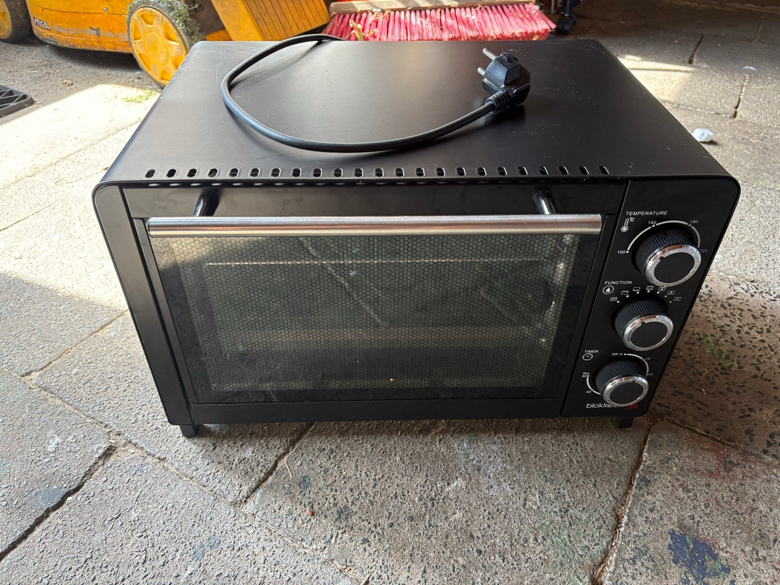 Blokker Mini-oven met grillfunctie - Zo goed als nieuw, Witgoed en Apparatuur, Ovens, Minder dan 45 cm, Ophalen of Verzenden, Mini-oven