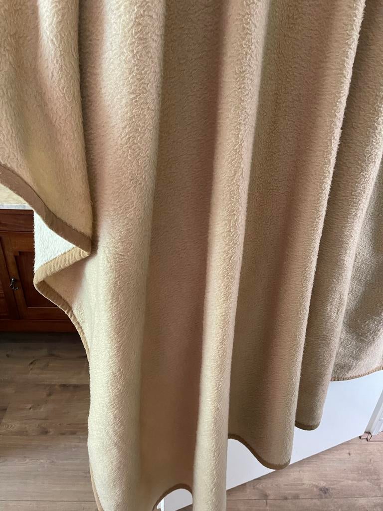Vintage Hema Dralon deken 190x240 cm - 2 persoons, Huis en Inrichting, Gebruikt, Beige, Tweepersoons, Ophalen of Verzenden