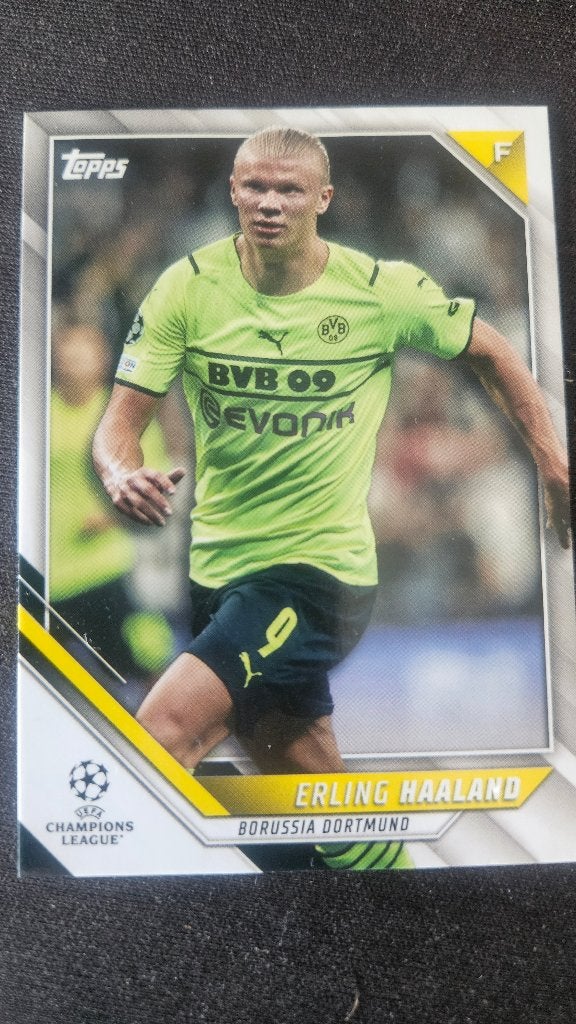 Erling Haaland Topps Uefa CL 1st edition 2022 #1, Ophalen of Verzenden, Nieuw, Buitenlandse clubs, Poster, Plaatje of Sticker