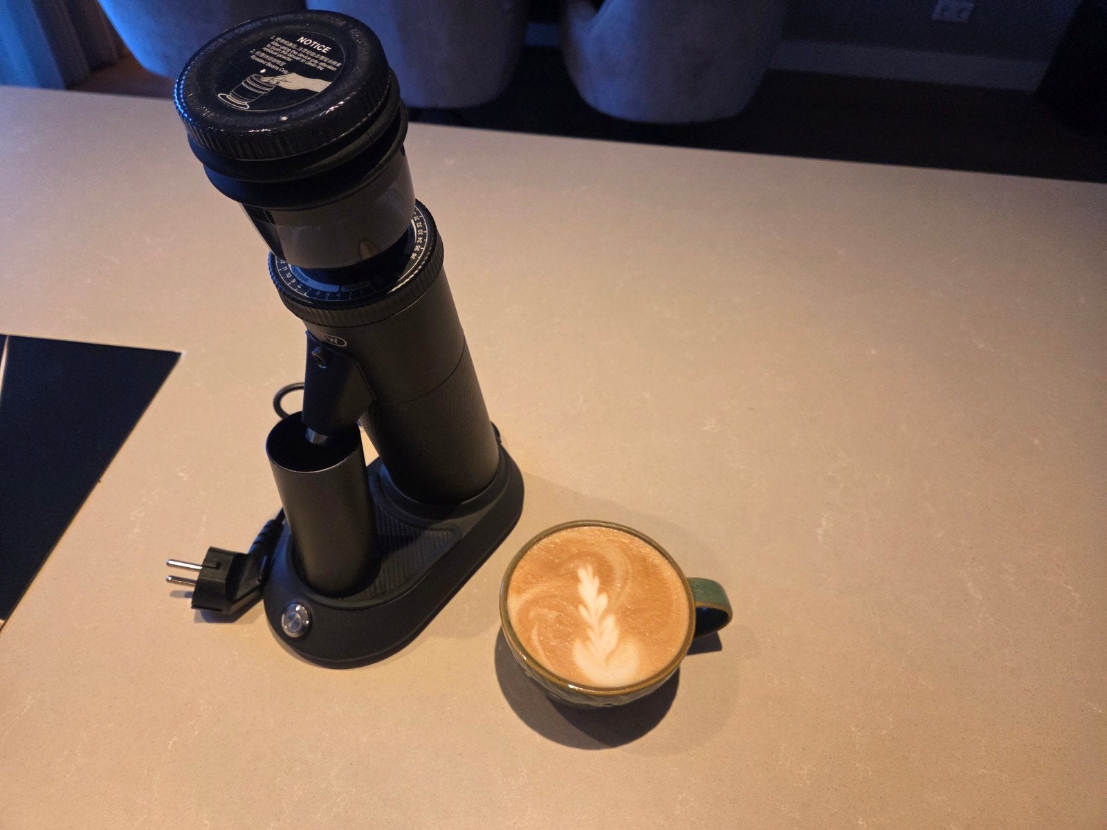 Hibrew Koffiemolen - Zo goed als nieuw, Ophalen of Verzenden, Zo goed als nieuw, Overige modellen, Koffiebonen