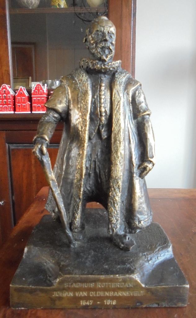 Charles van Wijk.Johan van Oldenbarnevelt Brons!Rotterdam., Ophalen of Verzenden
