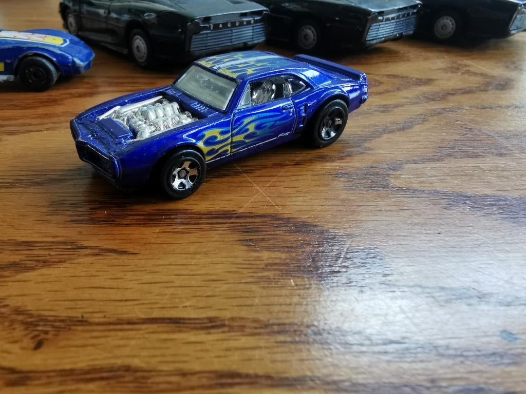 Hot Wheels custom Pontiac Firebird 1967 met Vlammen, Overige merken, Gebruikt, 1:50 of kleiner, Auto