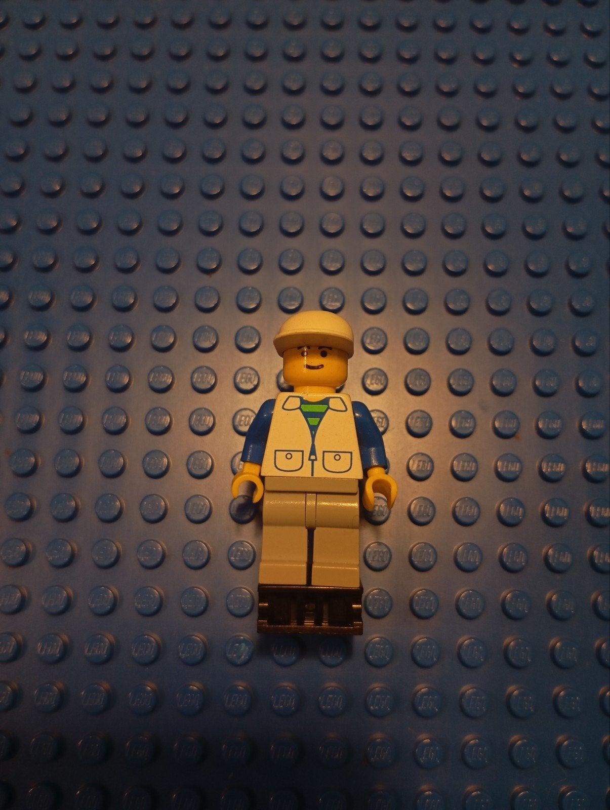 Lego Classic Town, Suit With 2 Pockets - trn112, Ophalen of Verzenden, Gebruikt