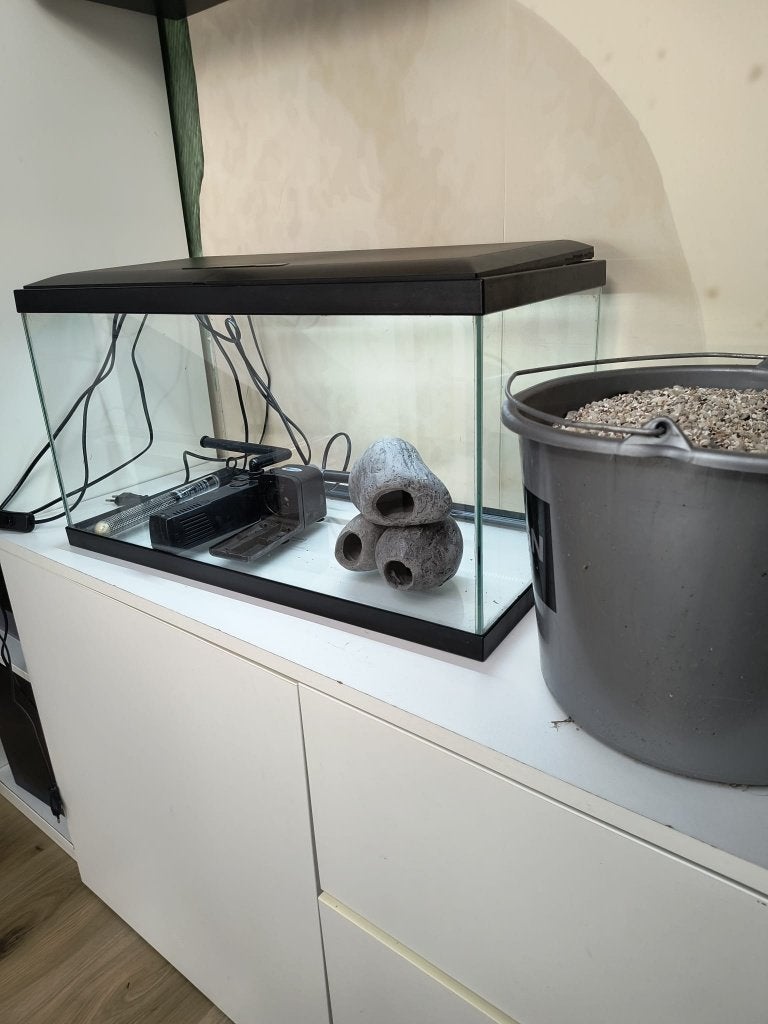 Compleet Ciano aquarium 60x30x30 – LED, pomp & verwarming, Dieren en Toebehoren, Ophalen, Gebruikt, Overige merken, Leeg aquarium