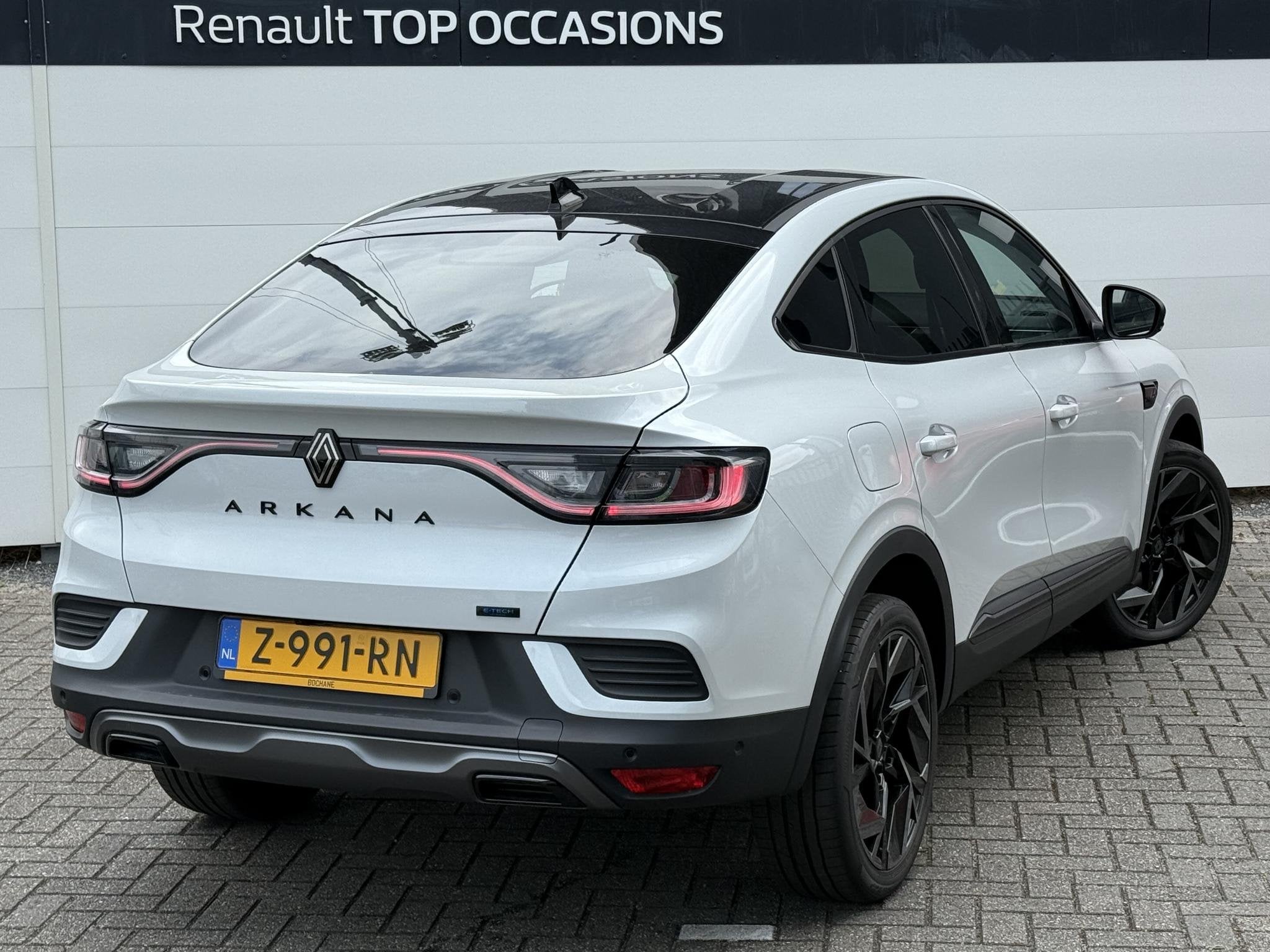 Renault Arkana 1.6 E-Tech full hybrid 145 esprit Alpine (NIE, Auto's, Renault, Arkana, Gebruikt, Met garantie (alle), Wit