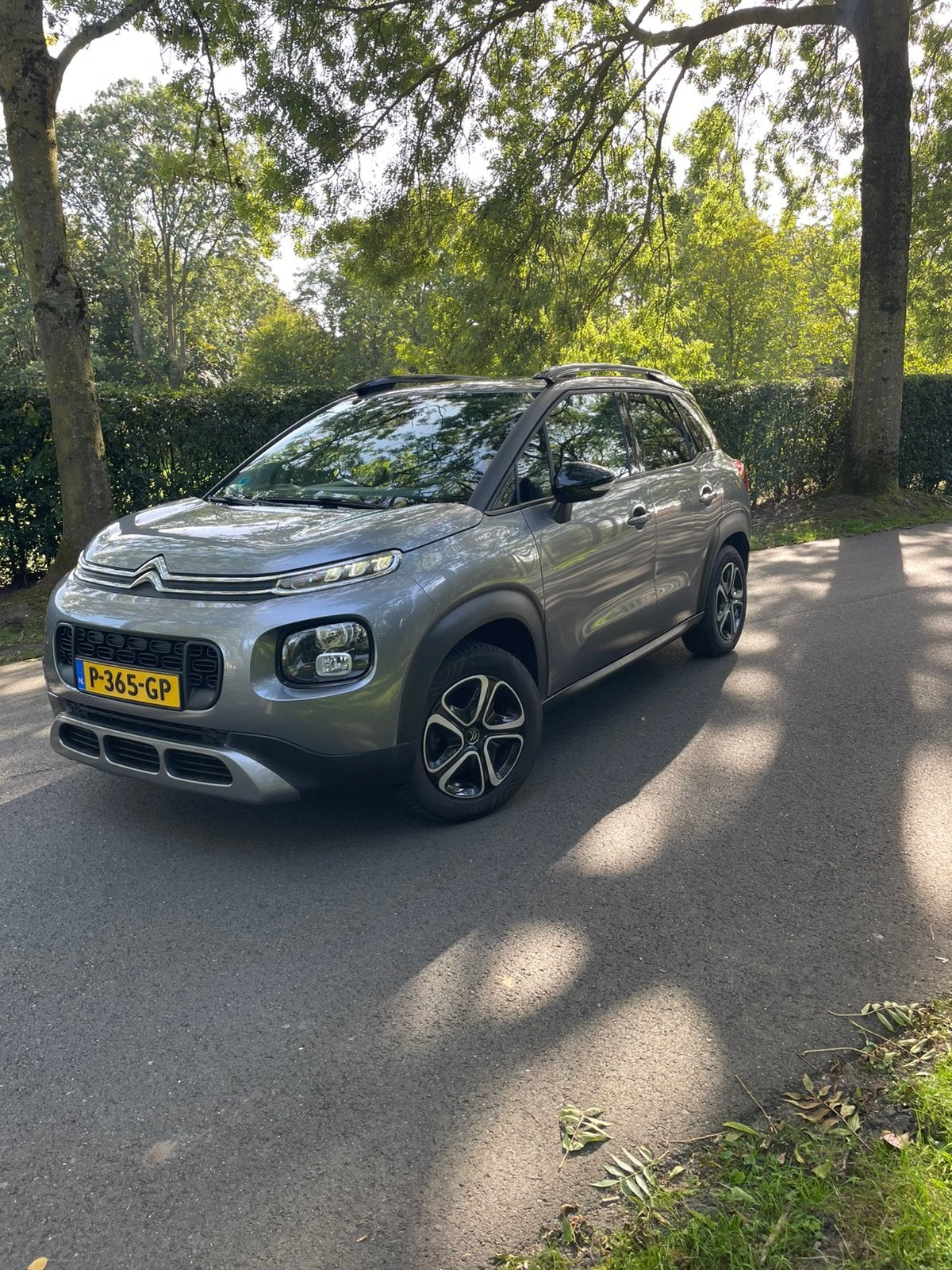 Citroën C3 Aircross 1.2  110pk S&S 2018 Grijs, Auto's, Voorwielaandrijving, Dealer onderhouden, Zwart, 1199 cc