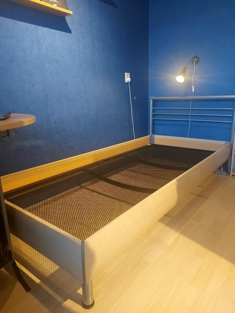 Trendhopper bed met dwarsgespannen spiraalbodem, Huis en Inrichting, Slaapkamer | Bedden, Ophalen, Overige materialen, Gebruikt