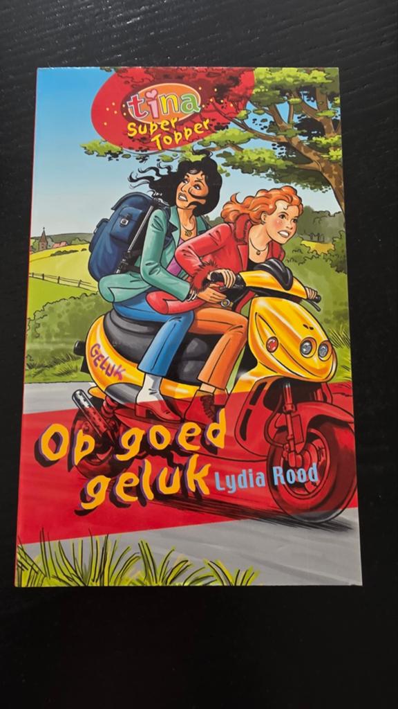 Tina Super Topper: Op goed geluk - Lydia Rood, Boeken, Ophalen of Verzenden, Gelezen, Lydia Rood, Fictie