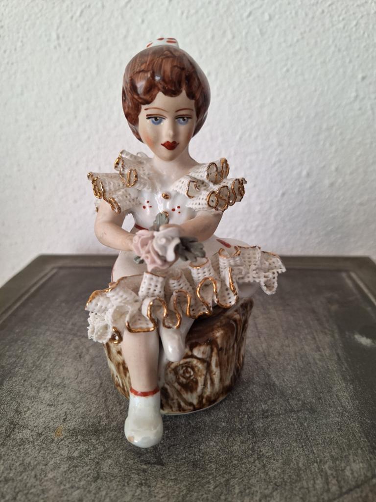 Vintage Roceram Porseleinen Beeldje Meisje met Bloem, Ophalen of Verzenden