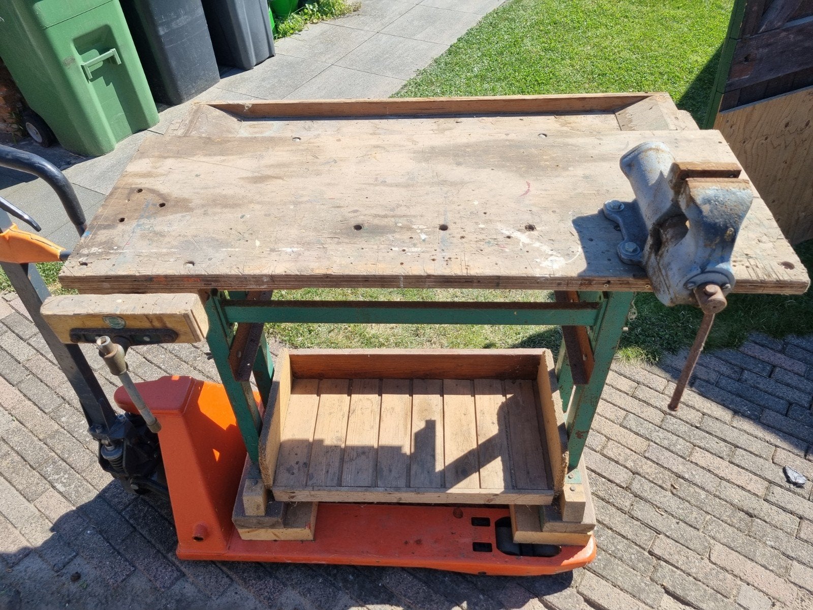 Werkbank met 2 bankschroeven, Ophalen, Gebruikt, Bankschroef