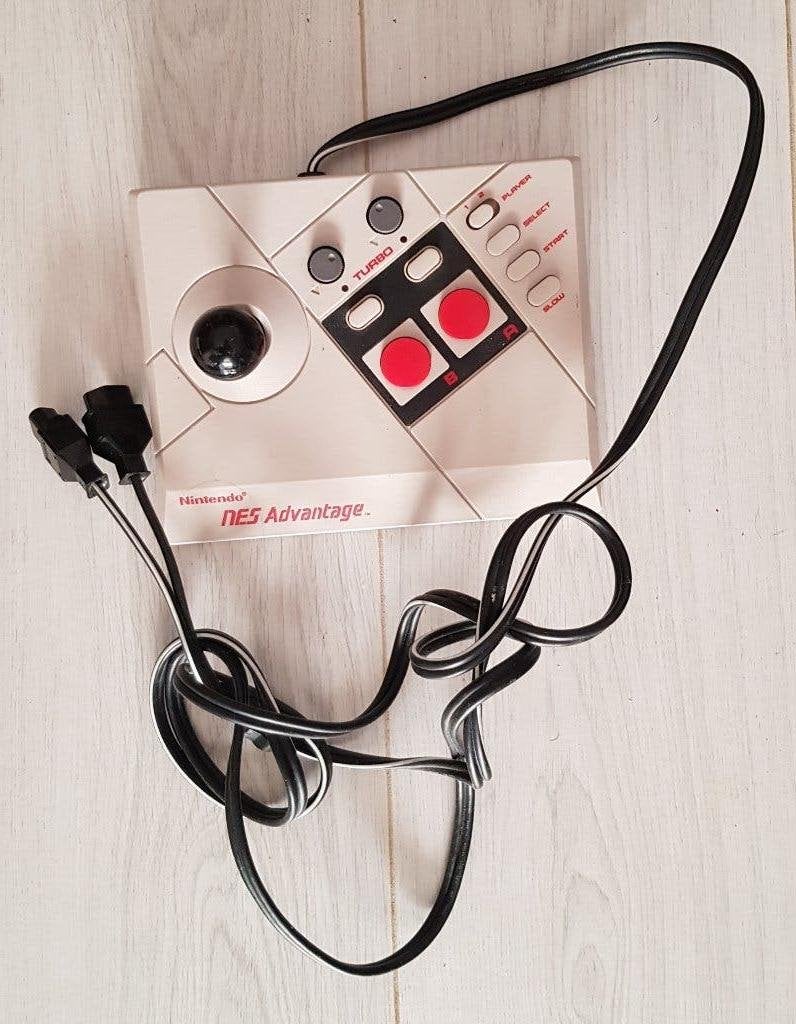 NES Advantage controller Nintendo, Ophalen of Verzenden, Gebruikt, Met 1 controller