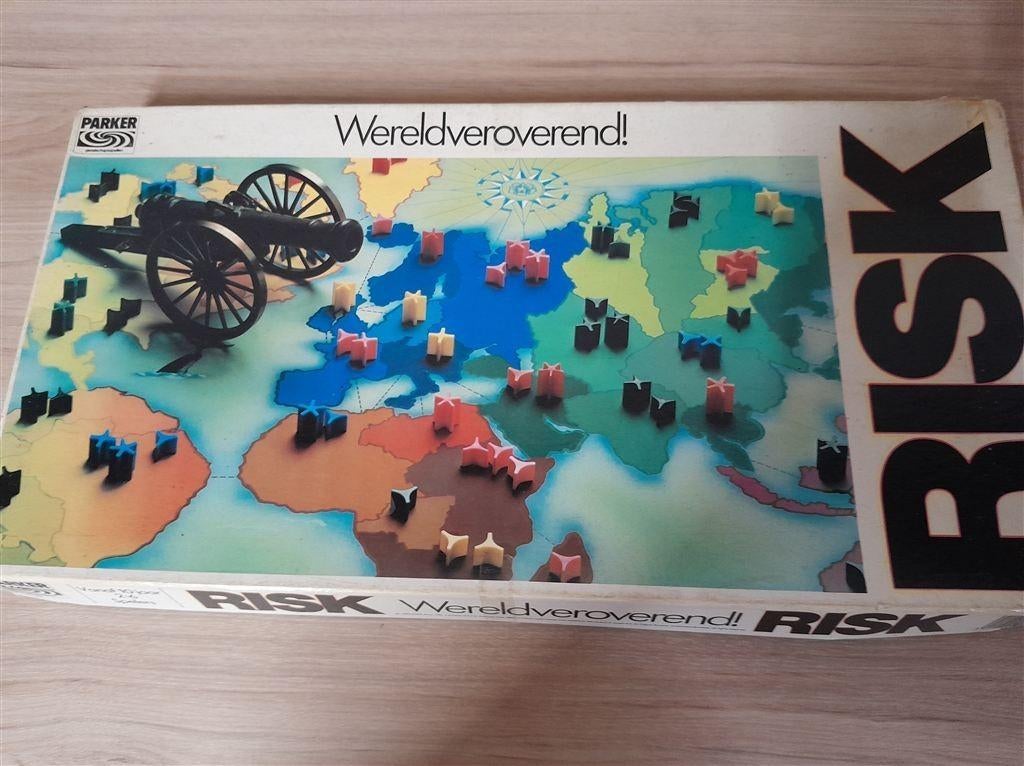 risk slecht doos [s1289], Hobby en Vrije tijd, Gezelschapsspellen | Bordspellen, Verzenden, Zo goed als nieuw