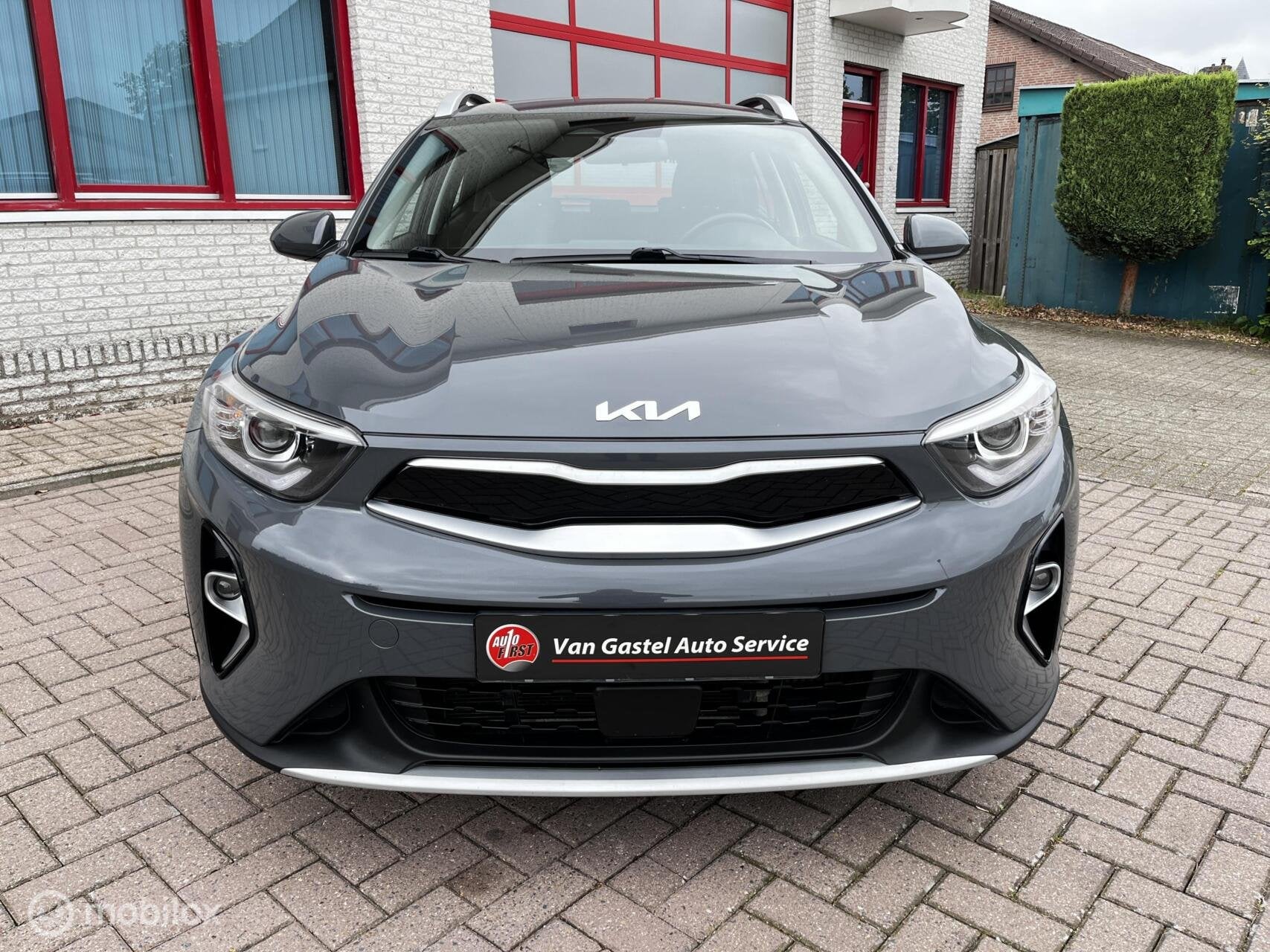 Kia Stonic 1.0 T-GDi MHEV NAVI / CAMERA / CRUISE, Auto's, Gebruikt, 49 €/maand, Origineel Nederlands, Bedrijf