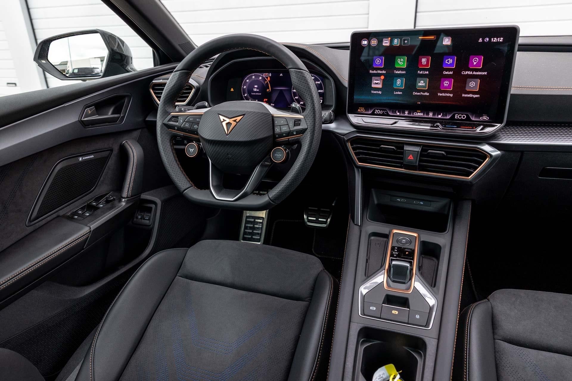 Foto 40 van CUPRA Leon Sportstourer 1.5 TSI e-Hybrid 272pk VZ Performanc