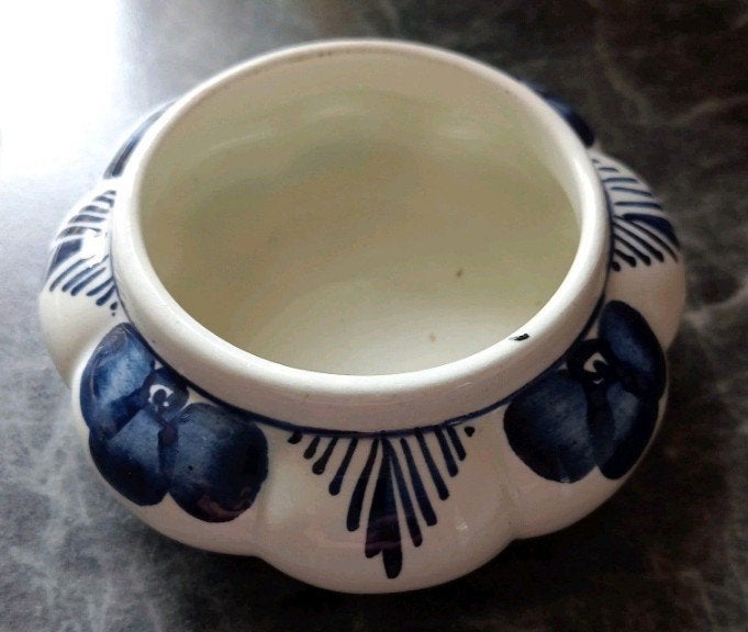 Dit is een Delfts blauw lekbakje, vaak, Ophalen
