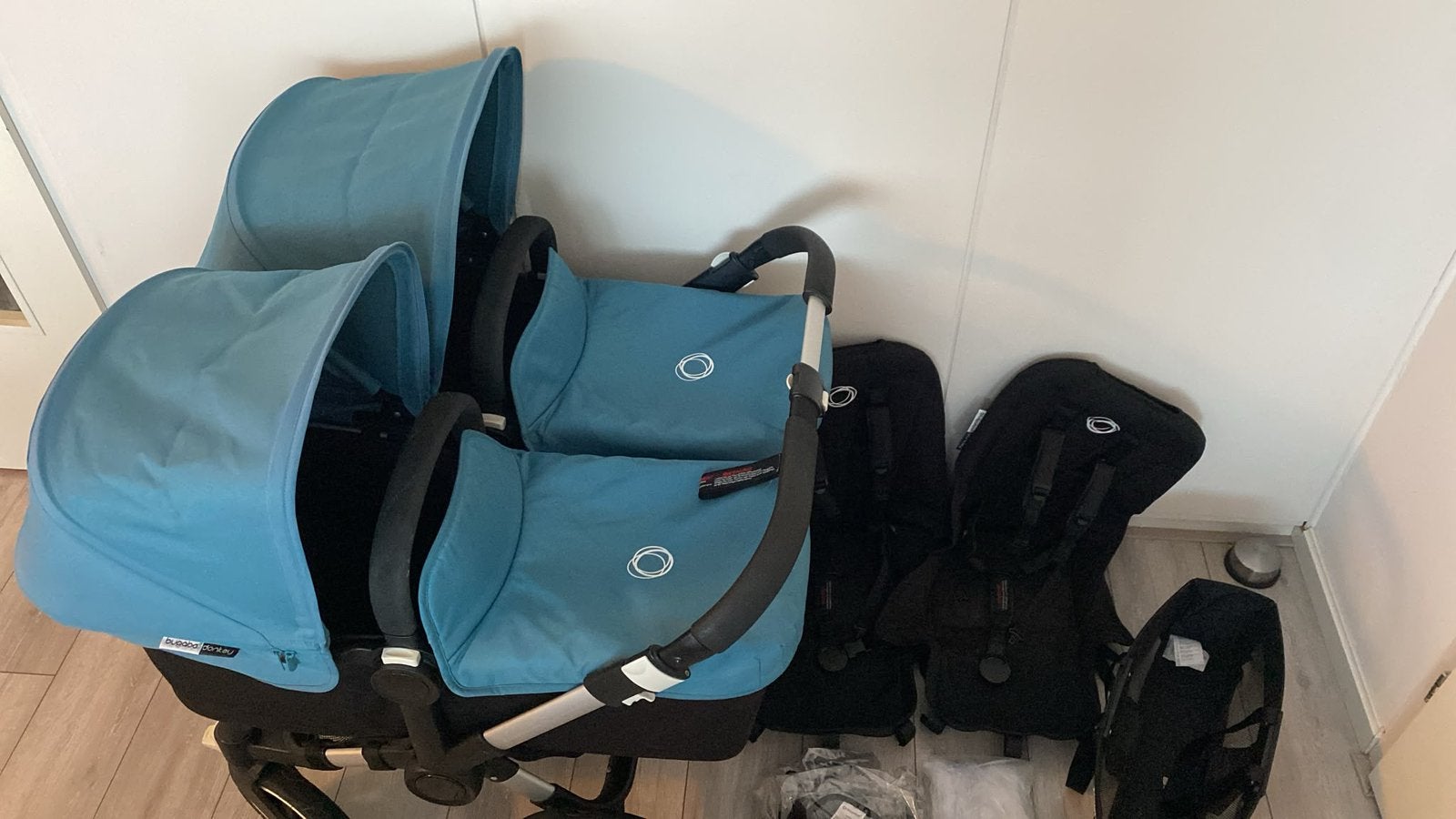 Bugaboo donkey Twin, Support@bugaboo.com, Paasheuvelweg 9a 1105 BE Amsterdam, Gebruikt, Bugaboo