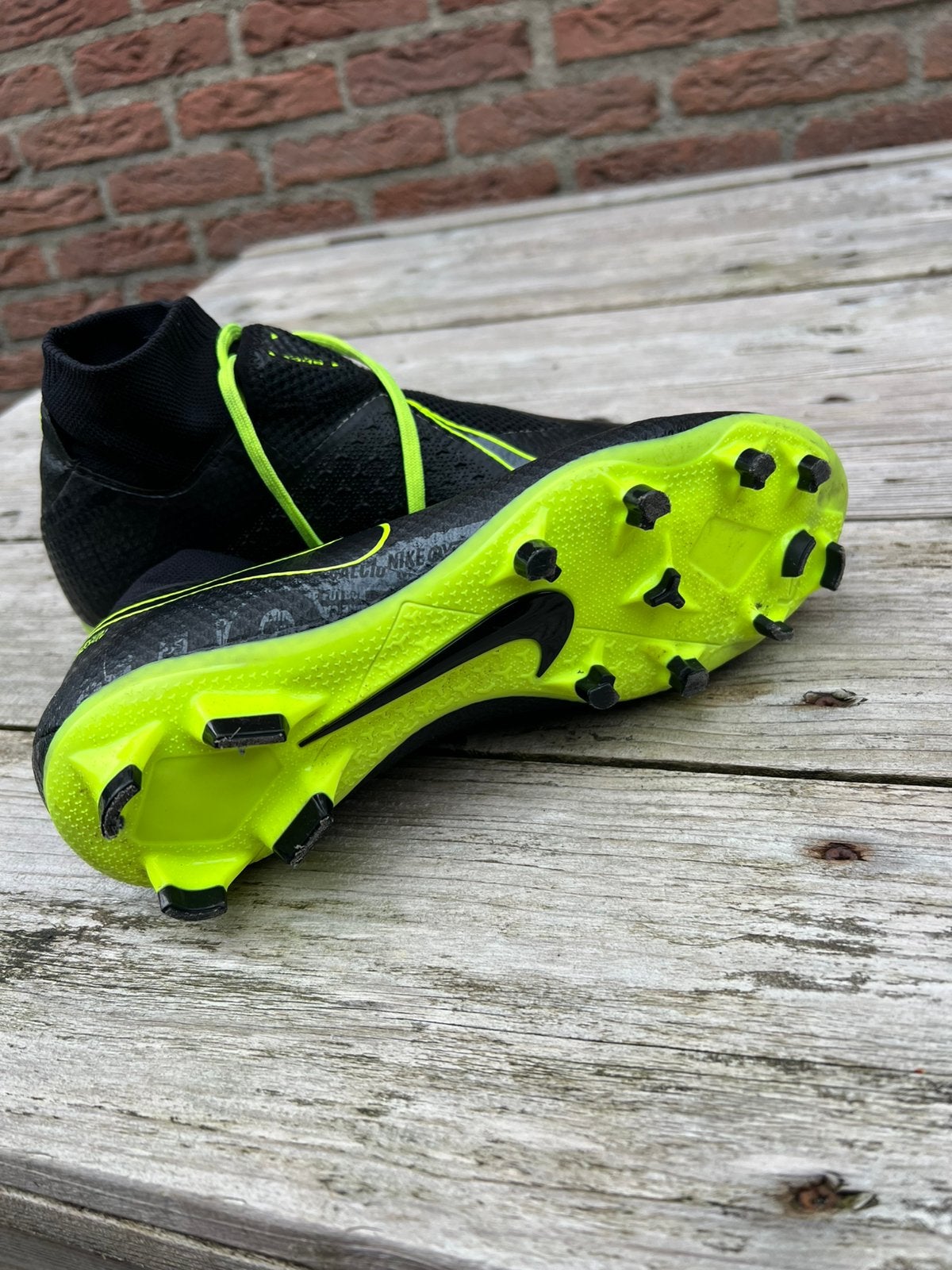 Nike voetbalschoenen, Maat XS of kleiner, Ophalen of Verzenden, Zo goed als nieuw, Schoenen