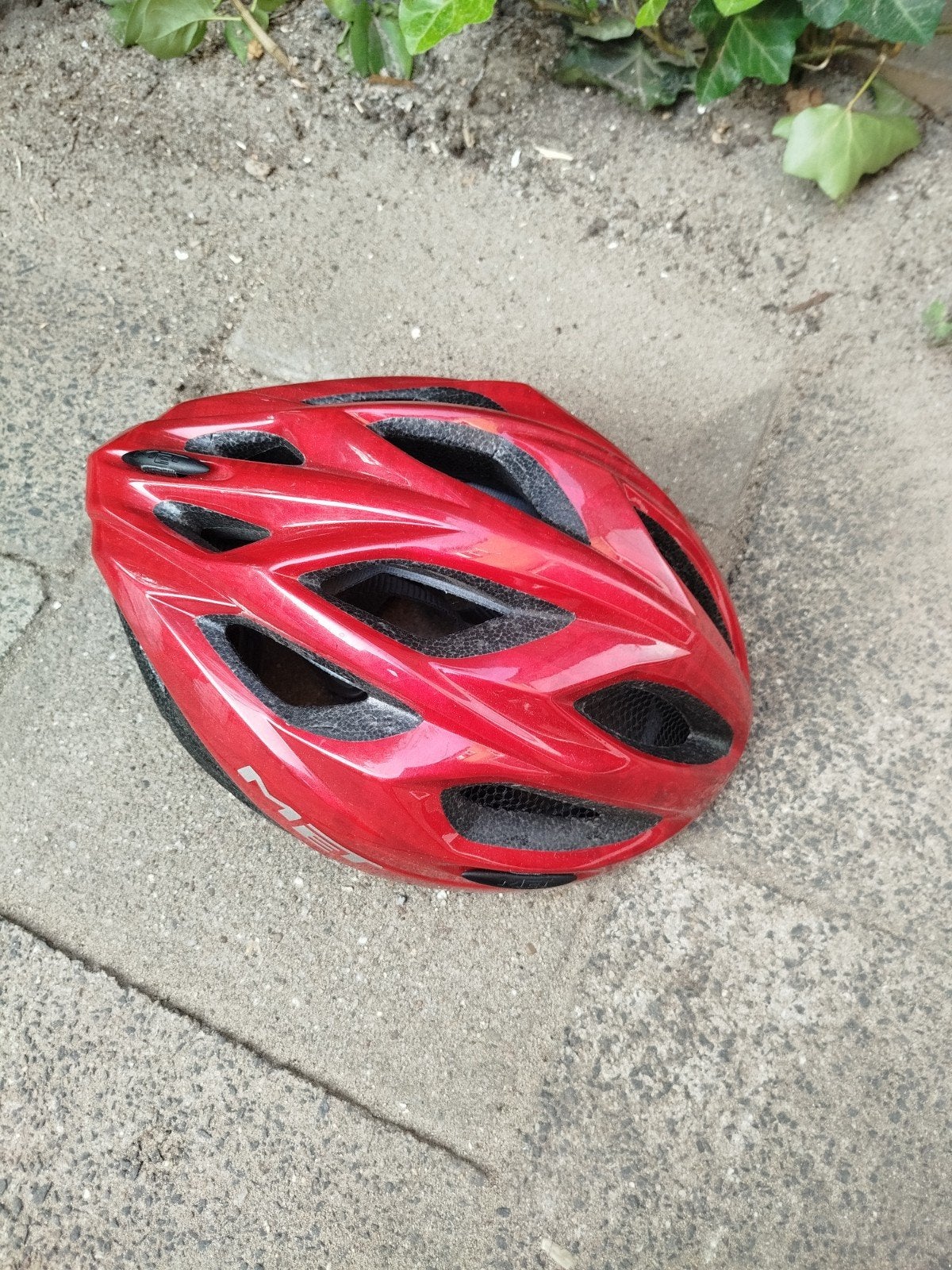 MET Fietshelm Rood - Maat M, Ophalen, Gebruikt, M, MET