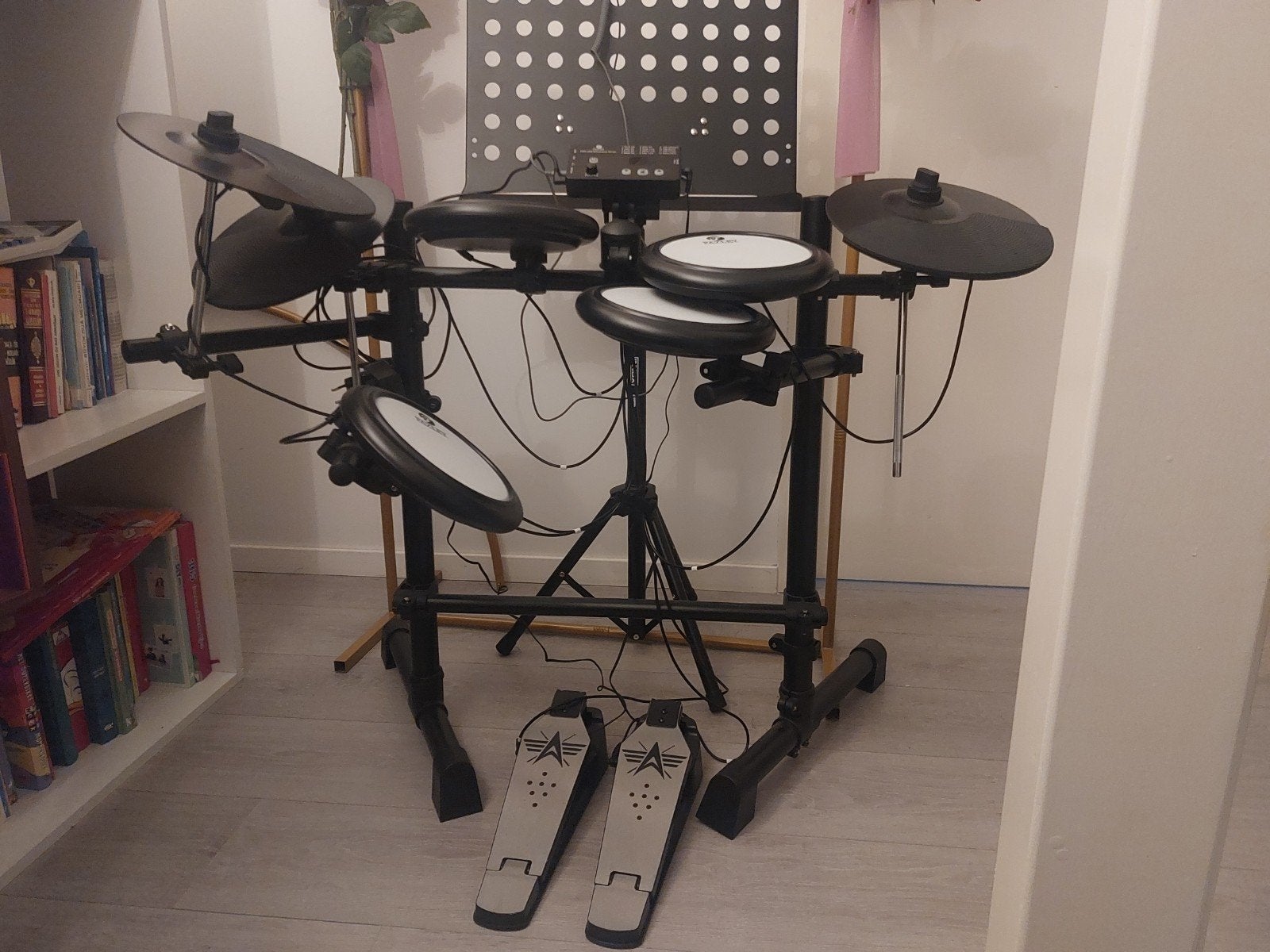 Fazley DDK-020 elektronisch drumstel, stoel, muziekstandaard, Ophalen, Zo goed als nieuw, Overige merken, Elektronisch