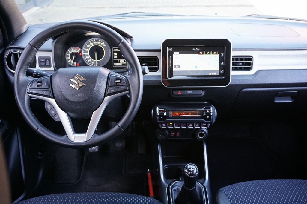 Suzuki Ignis 1.2 Smart Hybrid Style + CAMERA / KEYLESS / STO, Voorwielaandrijving, 83 pk, Stof, Gebruikt