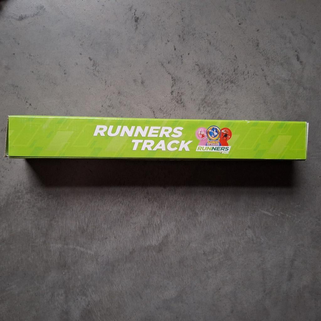 Runners Track PLUS supermarktactie 2023 Sonic nieuw in doos, Plus, Ophalen of Verzenden
