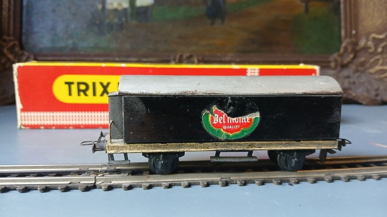 Trix Express Del Monte gesloten goederenwagon, Gebruikt, Gelijkstroom, Trix, Wagon