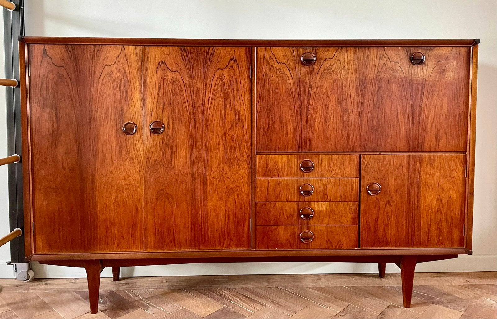 Palissander PSR-130 Salonkast / highboard Fristho, Ophalen, Gebruikt, Met deur(en), 25 tot 50 cm