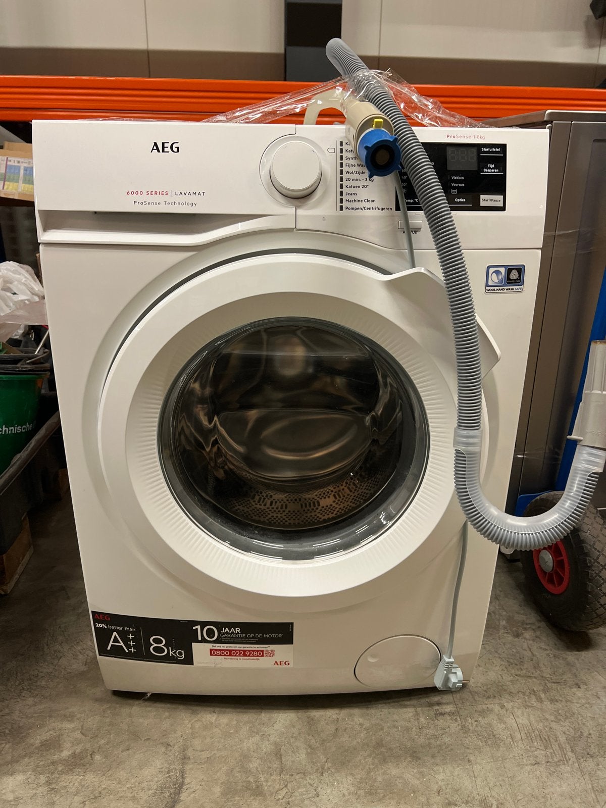 AEG 6000 SERIES LAVAMAT Wasmachine 8kg  en droger erbij, Ophalen, 1200 tot 1600 toeren, 8 tot 10 kg, Zo goed als nieuw