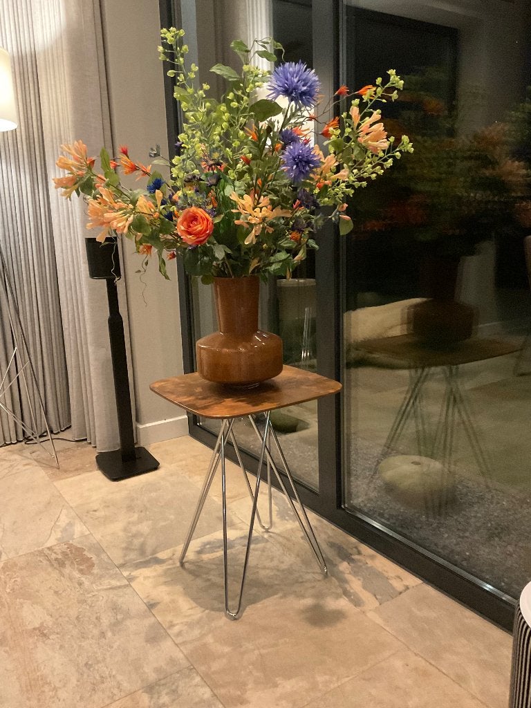 Leolux bijzettafel hoog, Huis en Inrichting, Tafels | Bijzettafels, Minder dan 55 cm, Vierkant, Zo goed als nieuw, Hout